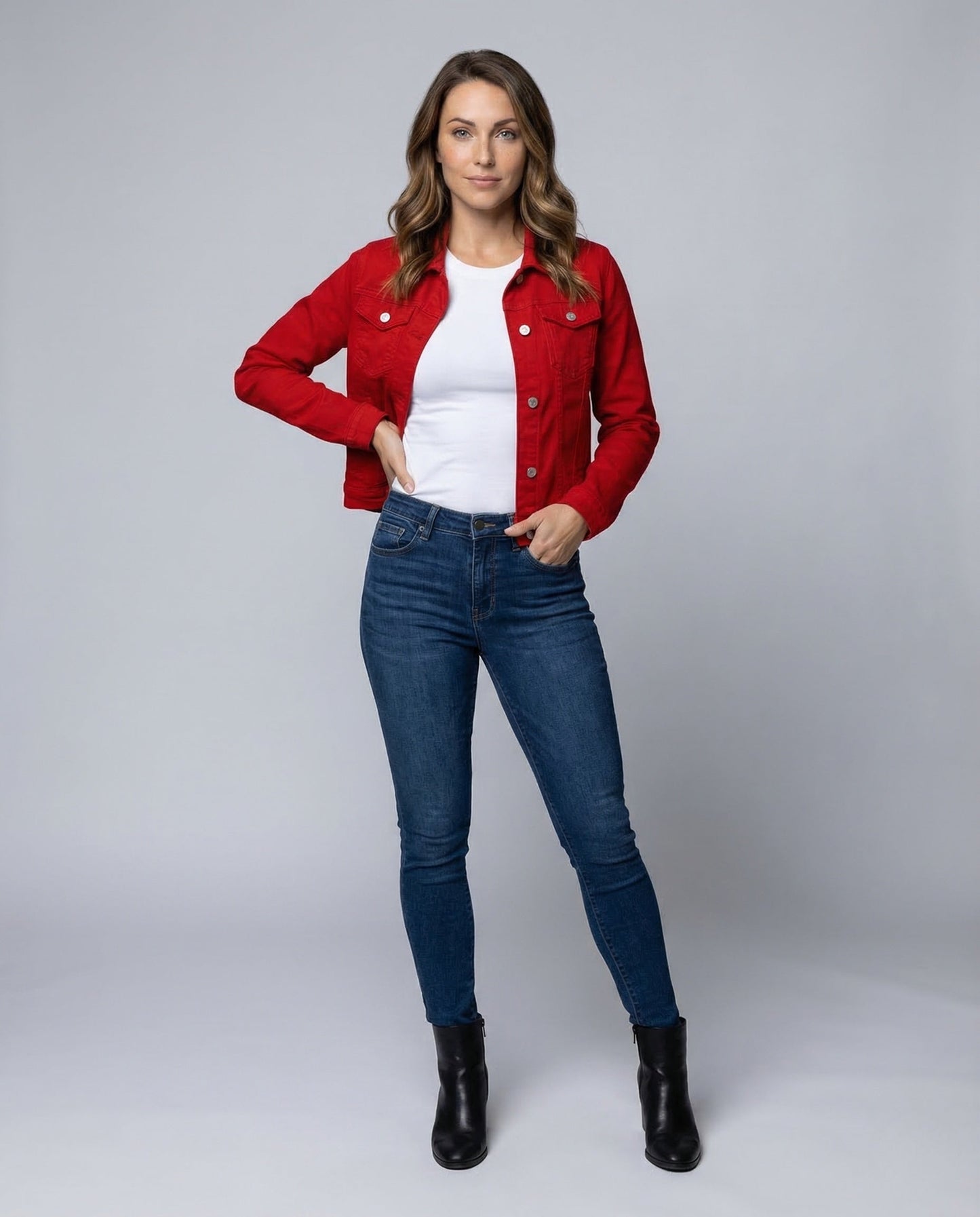 Damen Jeansjacke Tailliert Mit Brusttaschen - Eveloria