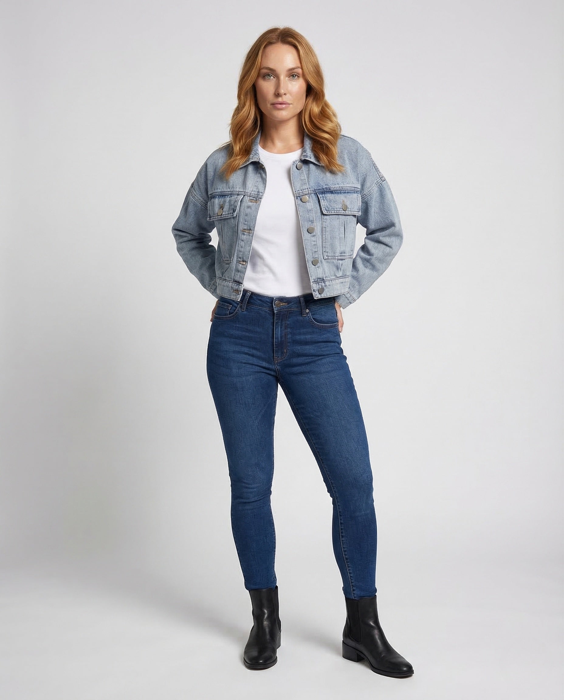 Damen Jeansjacke Kurz mit Stickerei - Eveloria