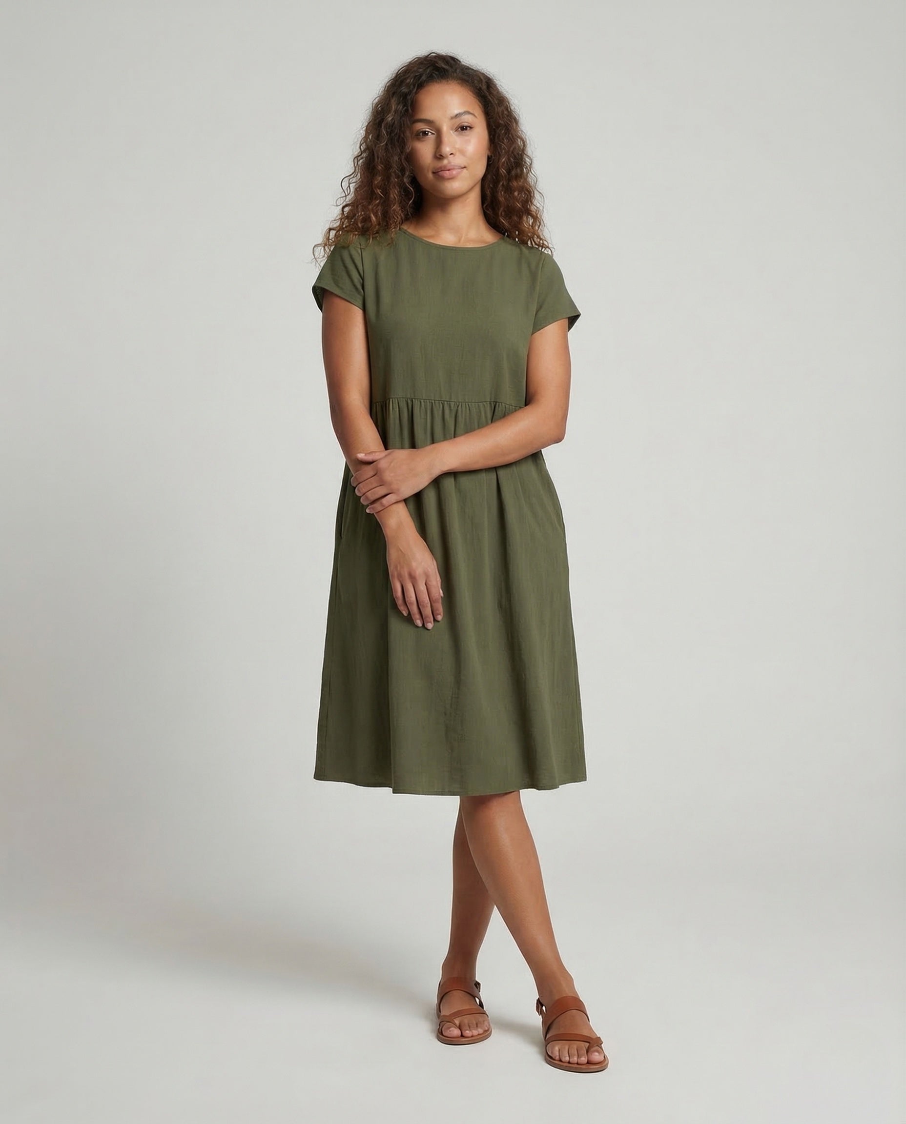Damen Midikleid mit Empire-Taille und Taschen - Eveloria