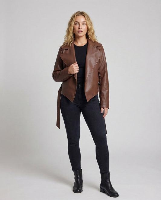 Damen Kunstlederjacke Asymmetrisch Mit Gürtel Schwarz - Eveloria