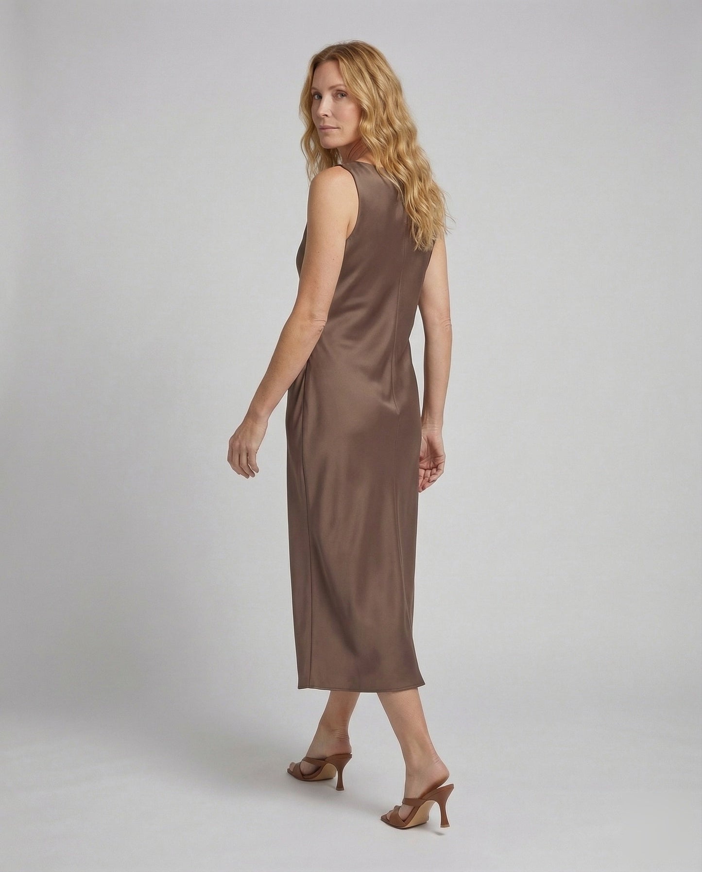 Product 15533366542666 - back_view