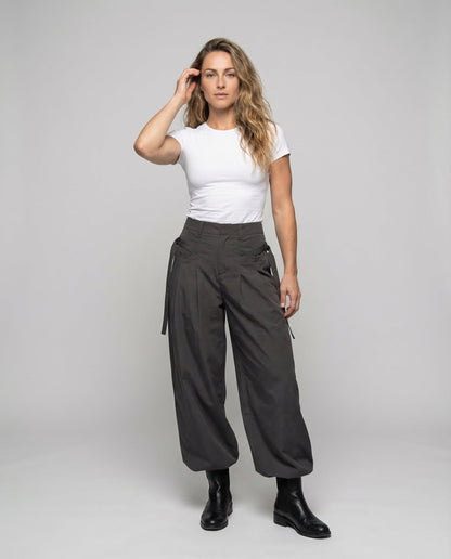 Damen High Waist Bundfaltenhose Oversize - Eveloria