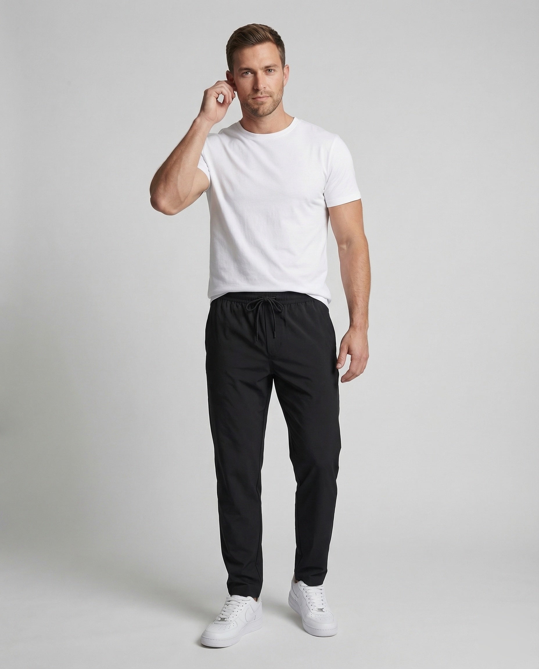Herren Slim Fit Jogginghose Schwarz - Eveloria