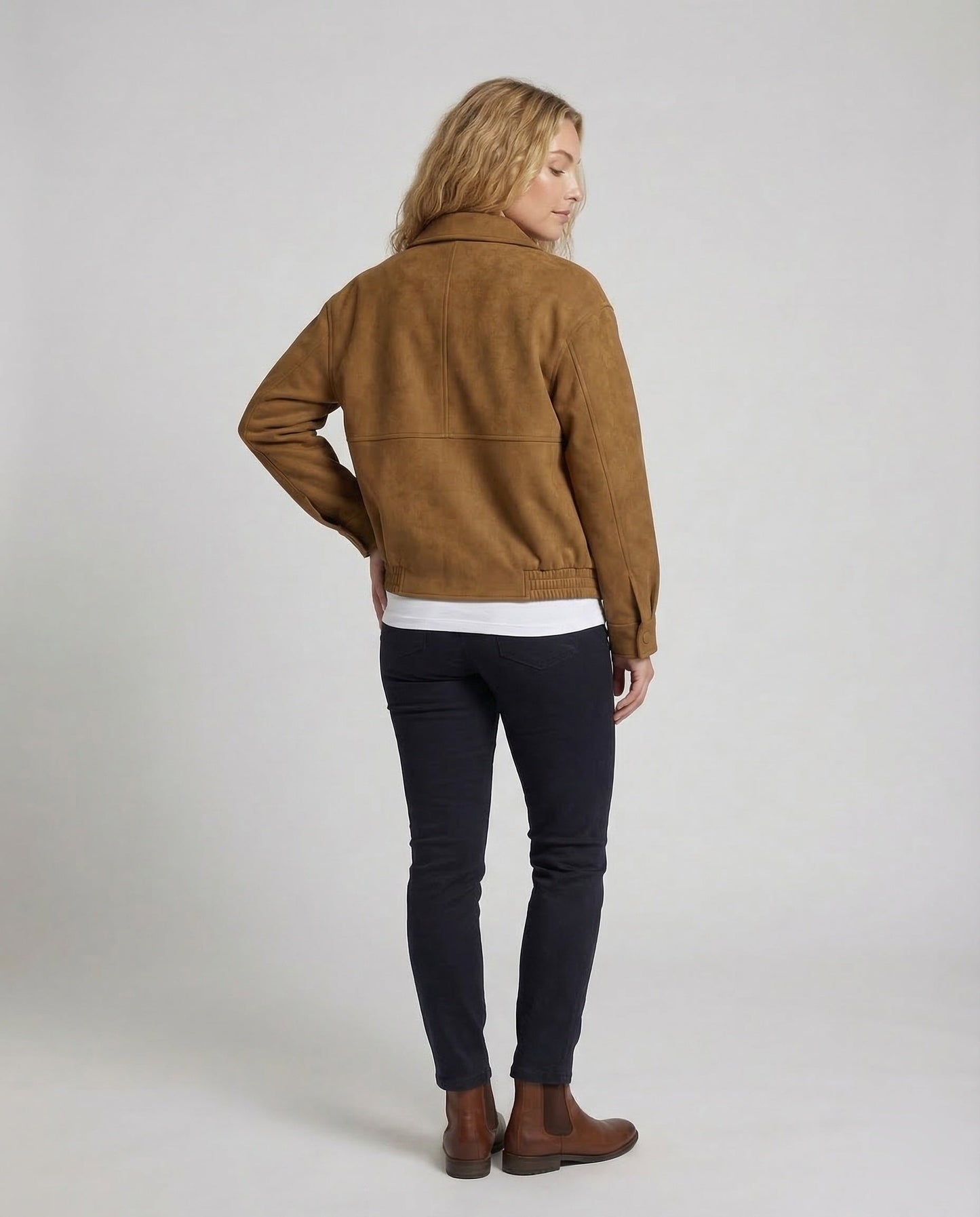 Product 15537183424842 - back_view