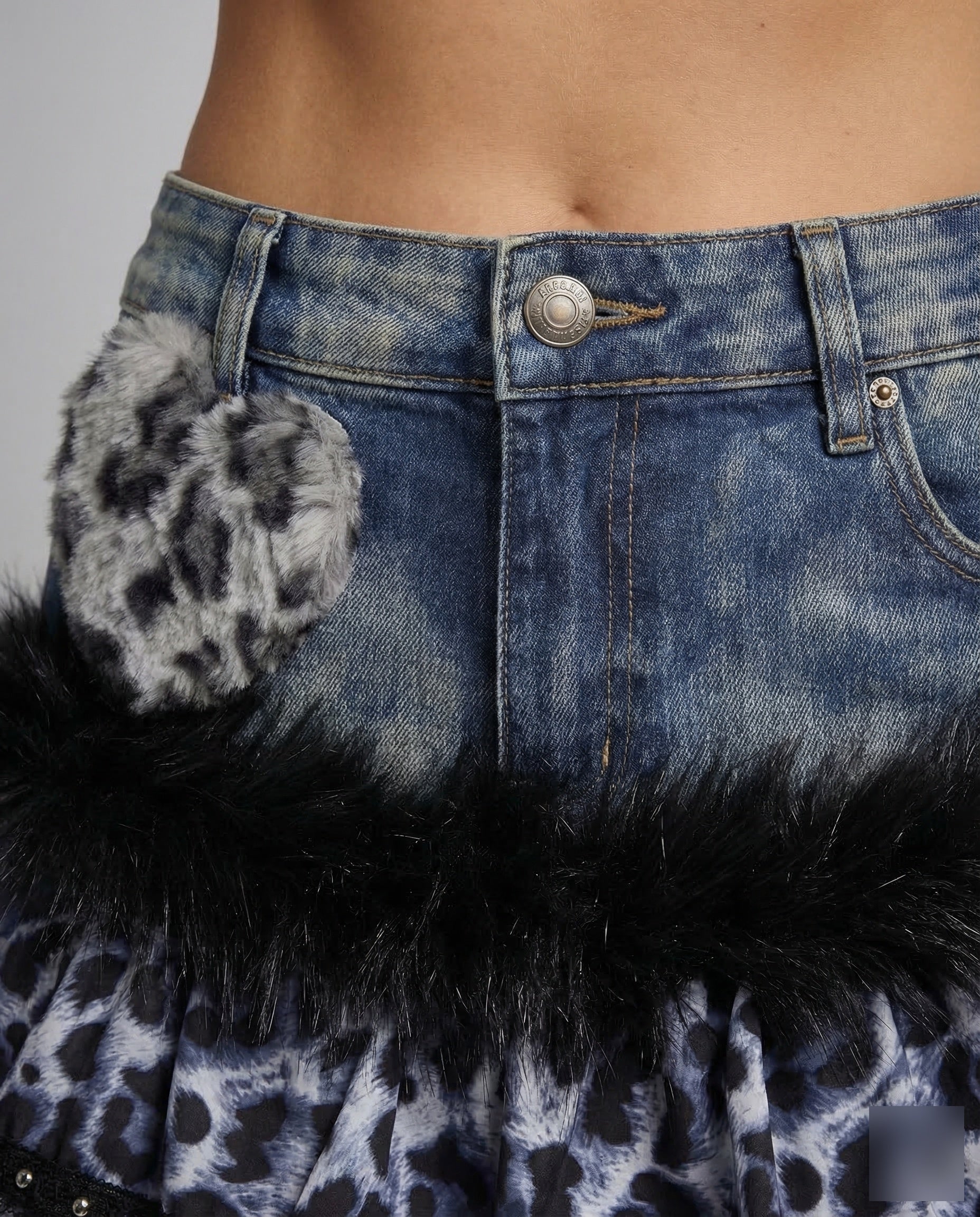 Product 15537195811146 - close_up_detail