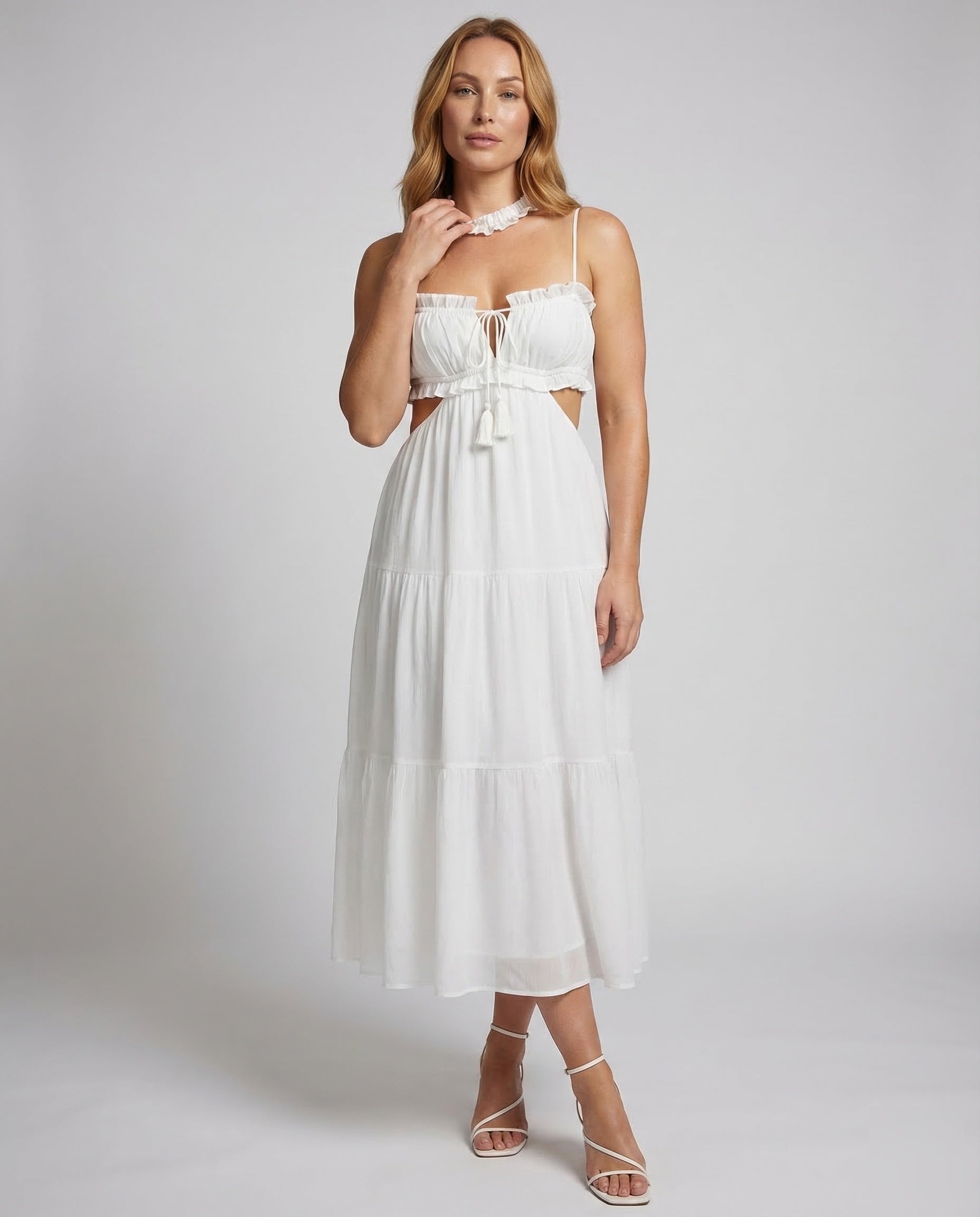 Damen Maxikleid mit Cut-Out-Details - Eveloria