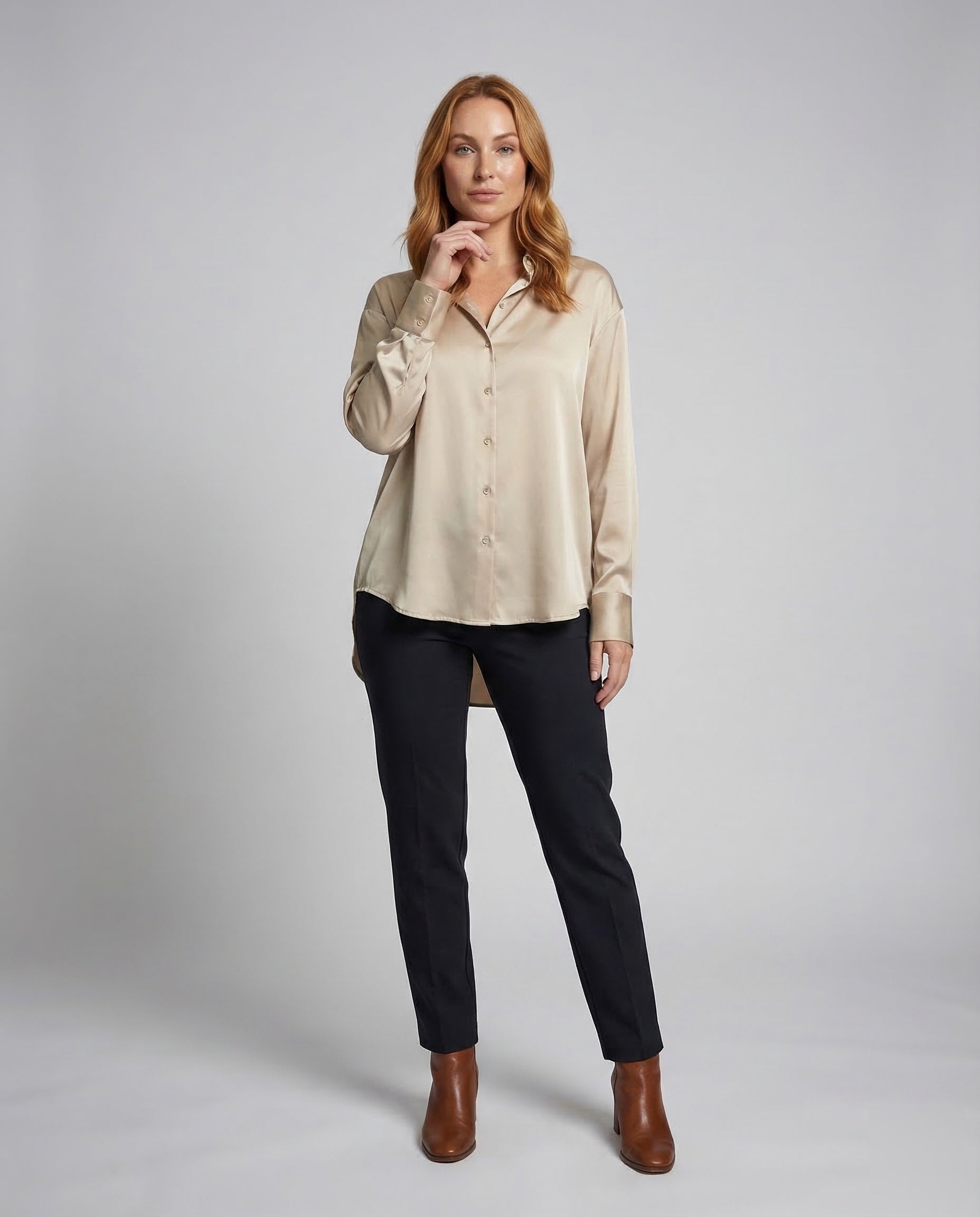 Damen Oversize Bluse aus Satin - Eveloria