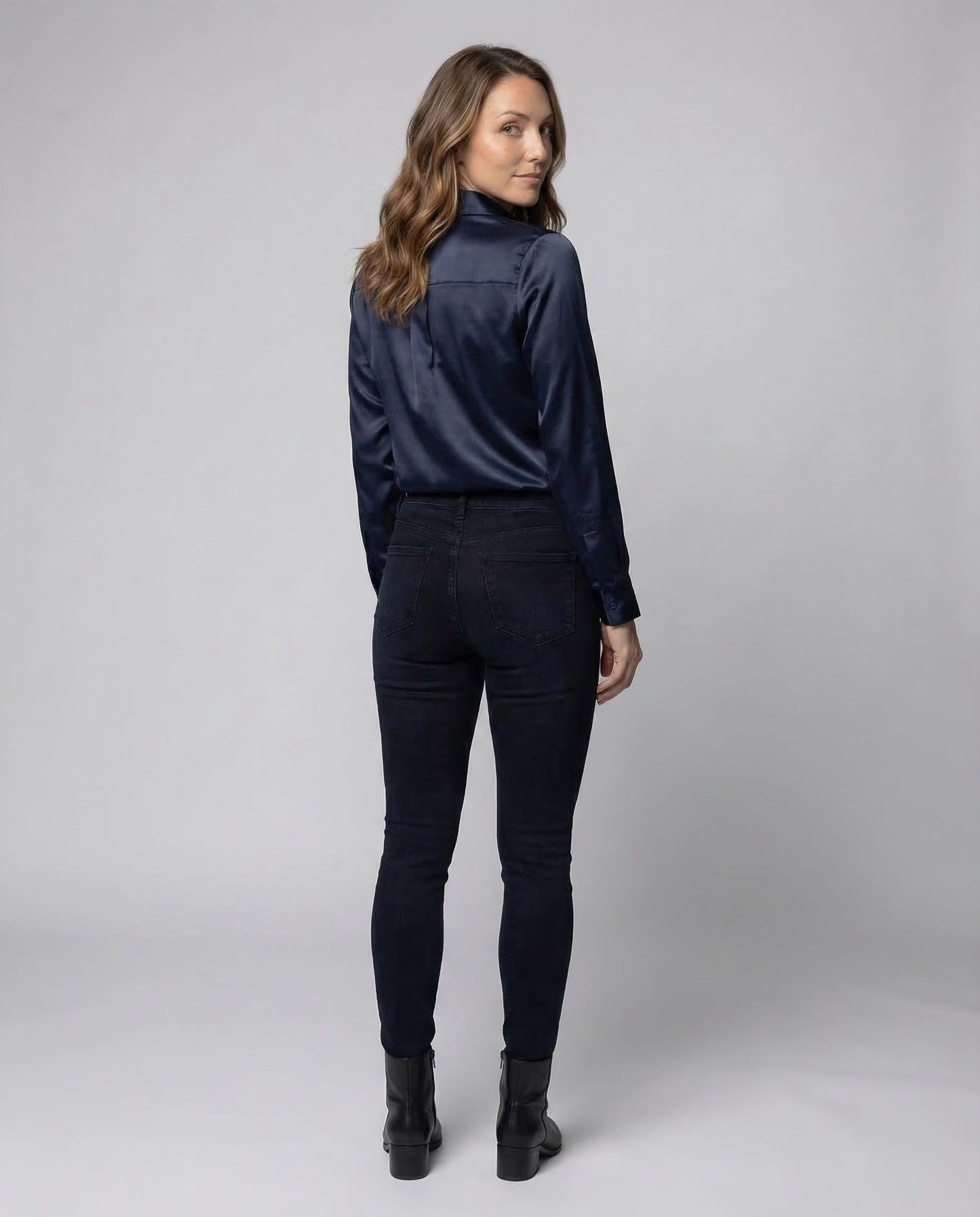 Product 15537205018954 - back_view