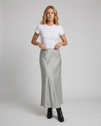 Damen Satin Maxirock Hüftlinie Schwarz - Eveloria