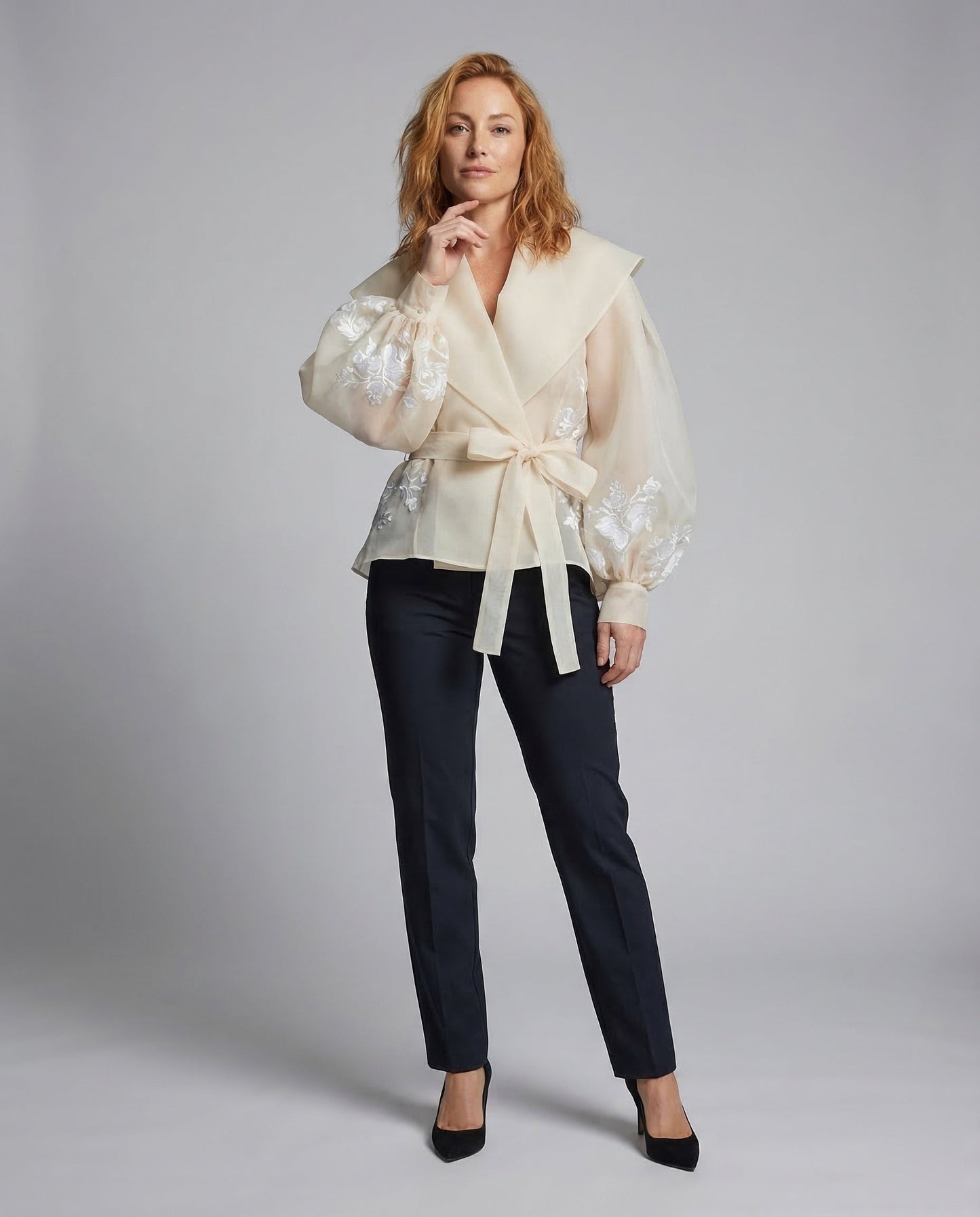 Damen Wickelbluse aus Organza mit Stickerei - Eveloria