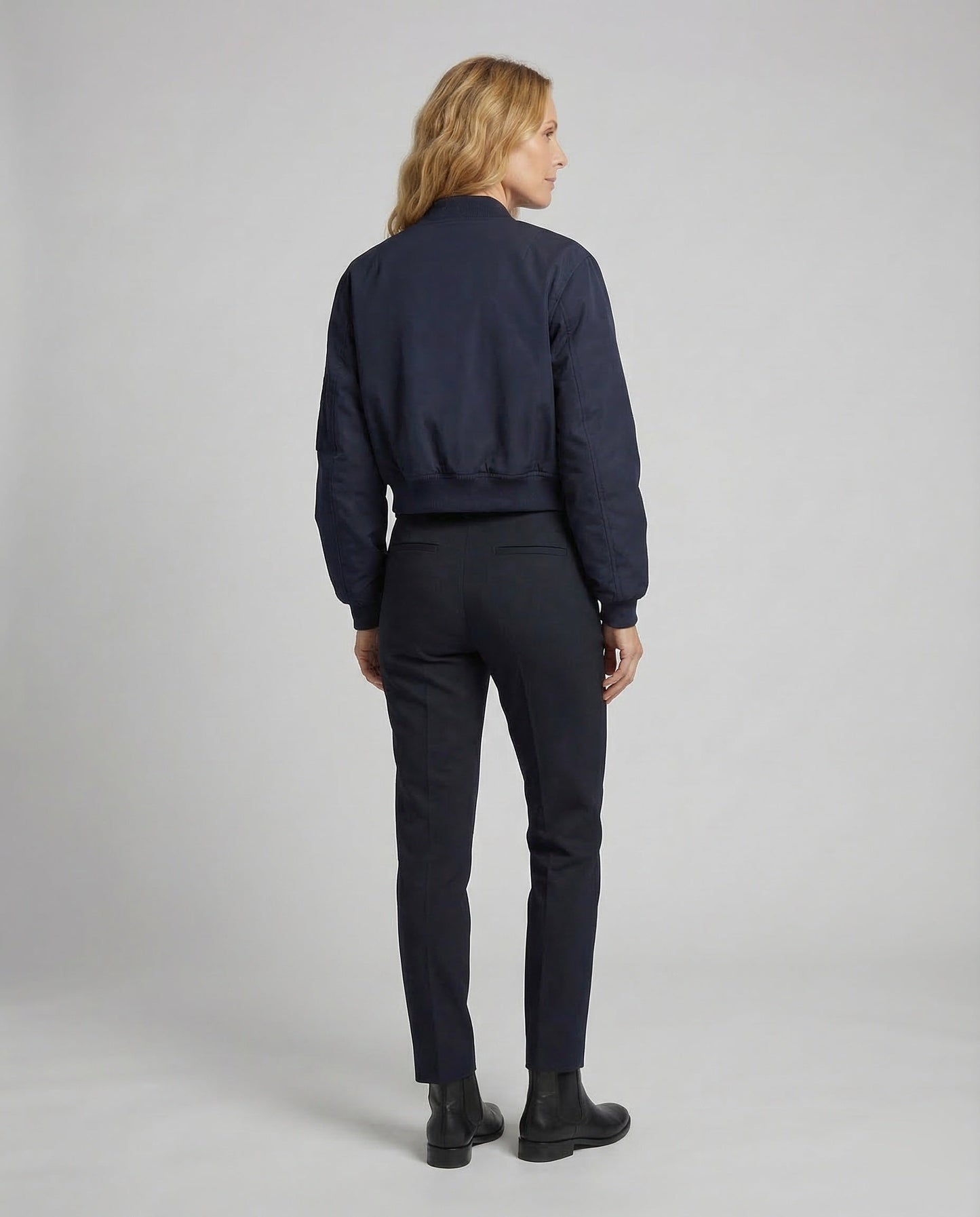 Product 15537220976970 - back_view