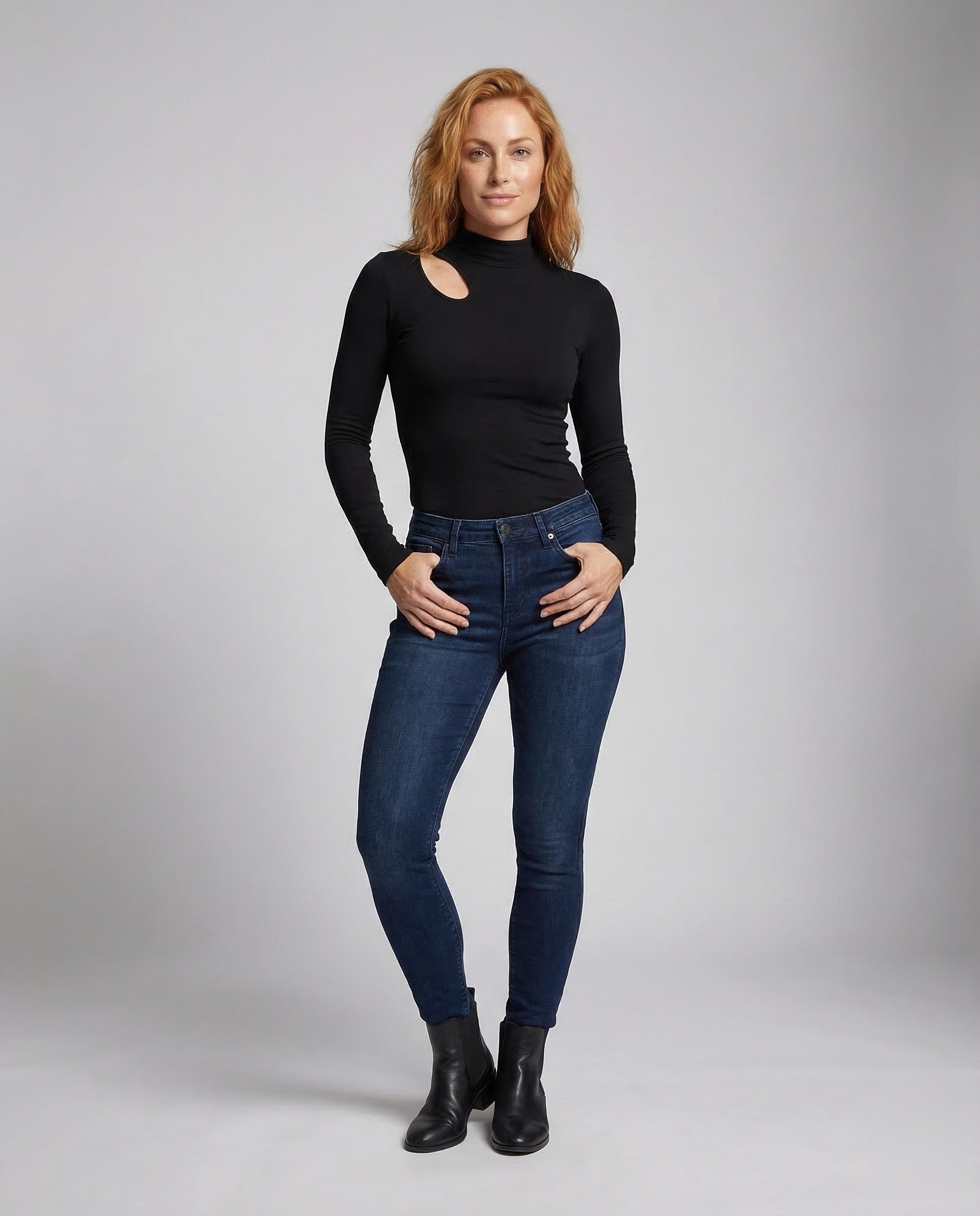 Damen Asymmetrisches Langarmshirt mit Daumenloch - Eveloria