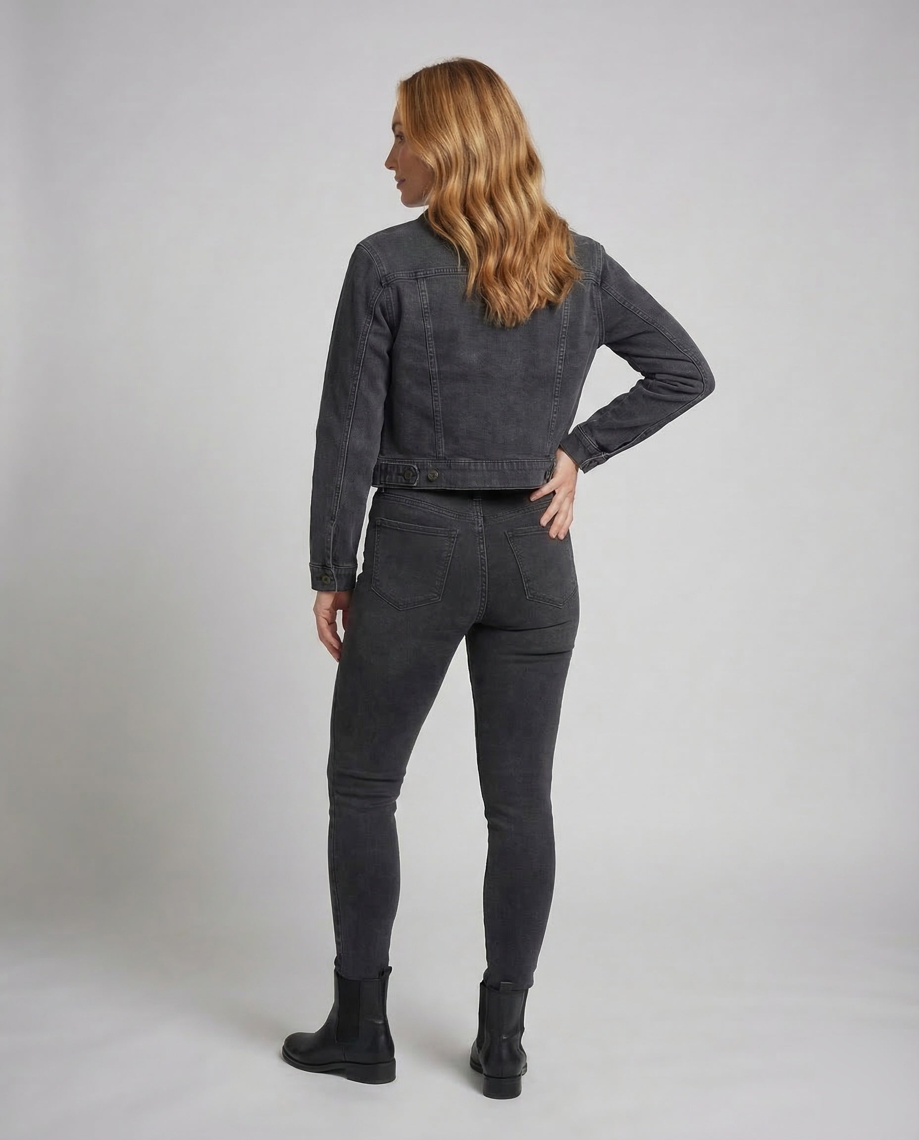 Product 15539107004746 - back_view