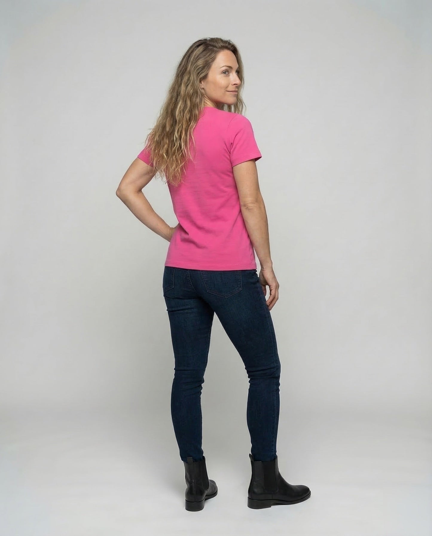 Product 15539117687114 - back_view