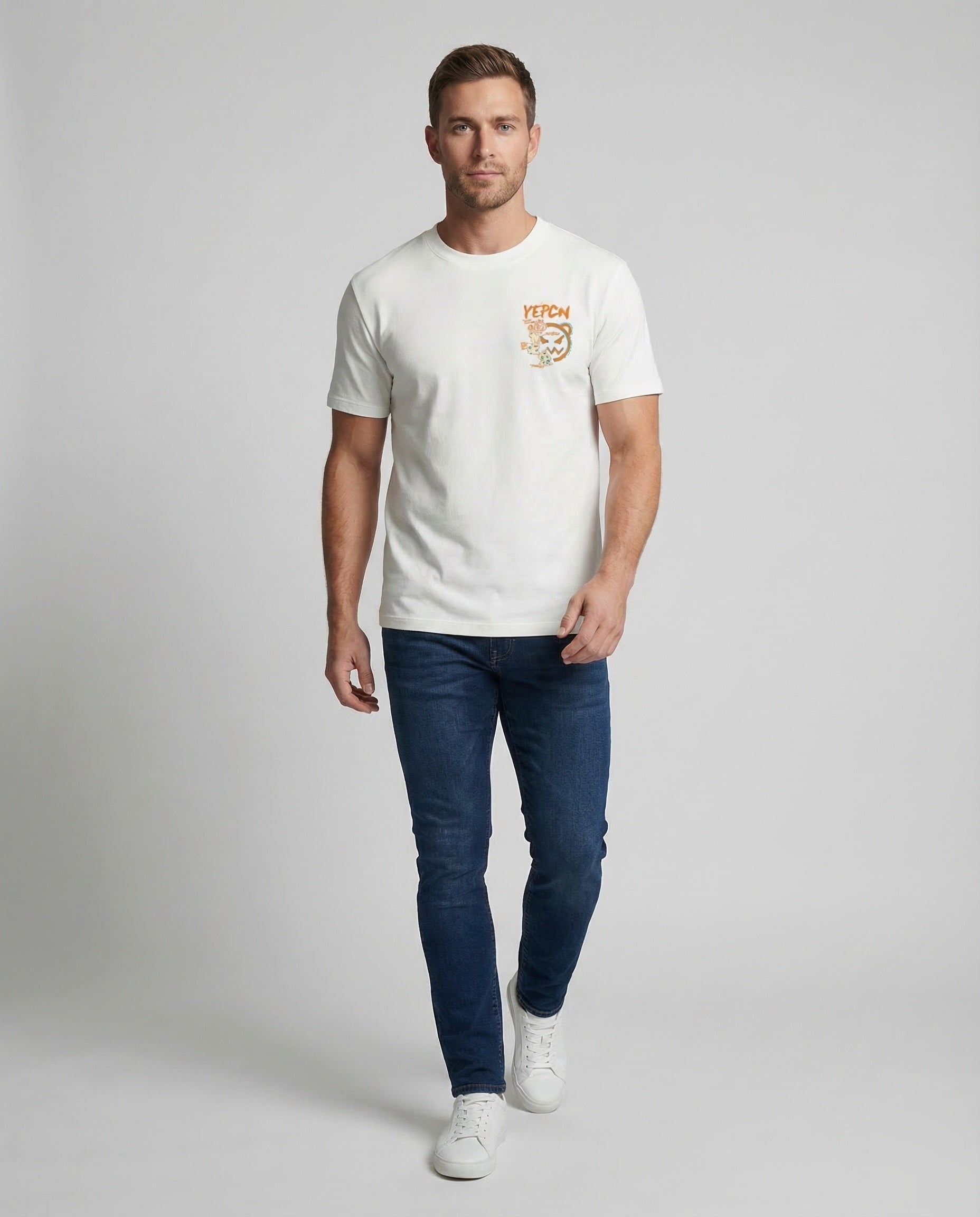 Unisex T-Shirt aus Single-Jersey mit Brustprint - Eveloria