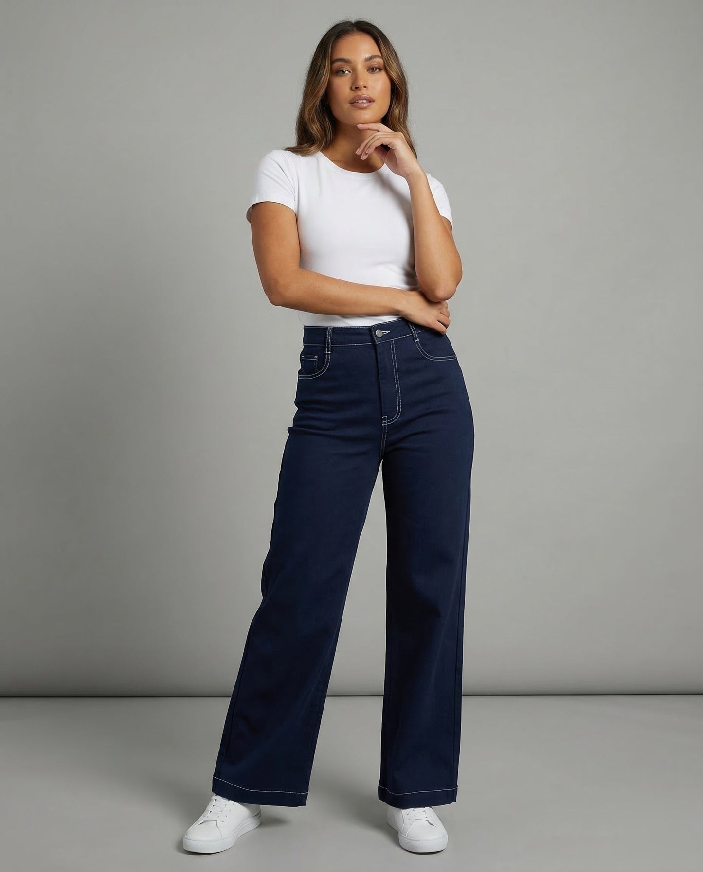 Damen Denimhose Utility-Stil mit Kontraststeppung - Eveloria