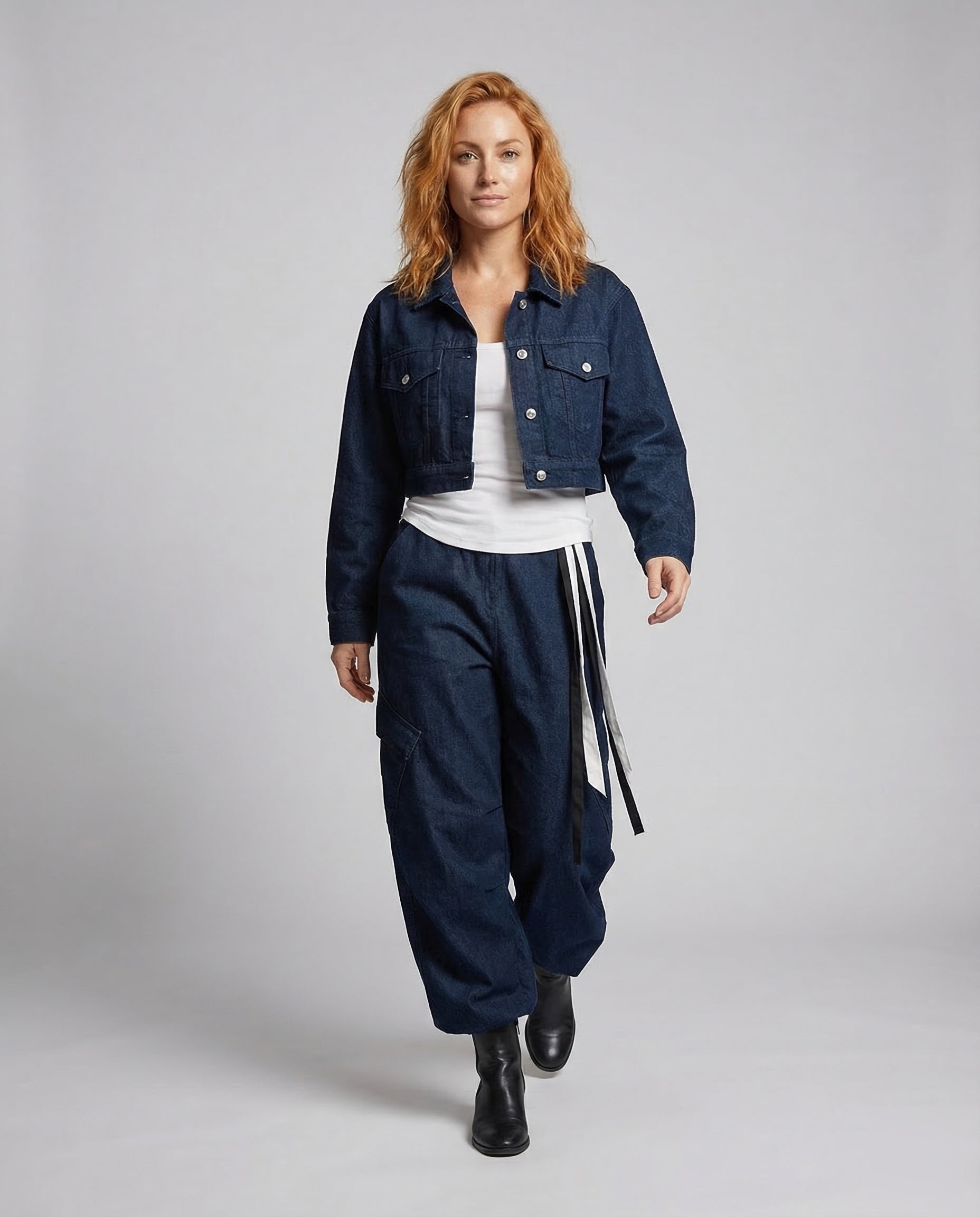 Damen Denimjacke Cropped Box-Style Blau - Eveloria