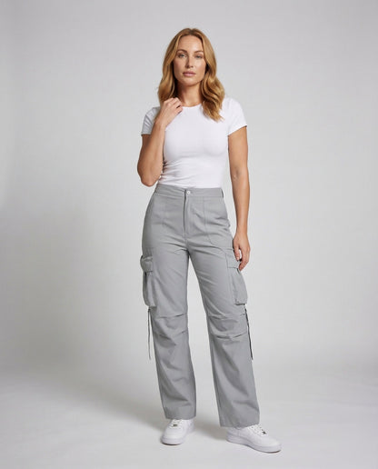 Damen Cargo-Hose mit Knieabnäher und Pattentaschen - Eveloria