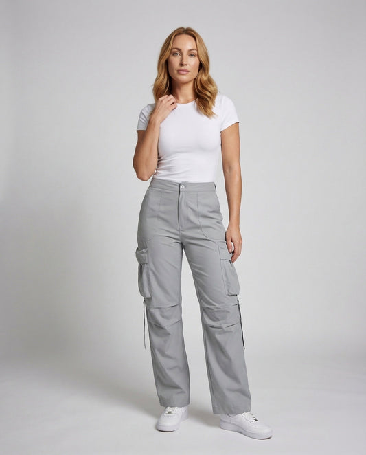 Damen Cargo-Hose mit Knieabnäher und Pattentaschen - Eveloria
