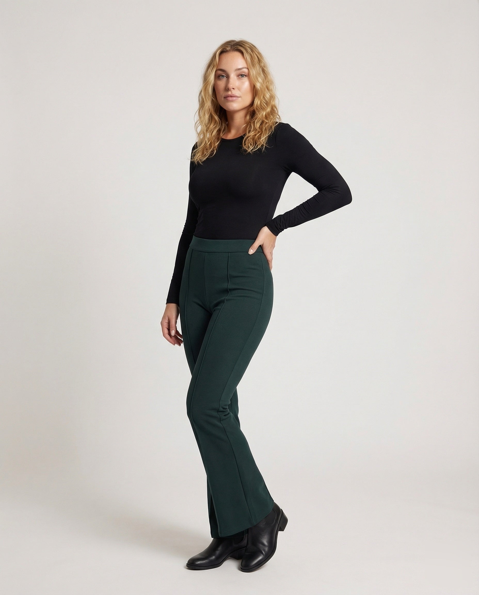 Damen Stretchhose Mittelnaht Flare Schmal - Eveloria