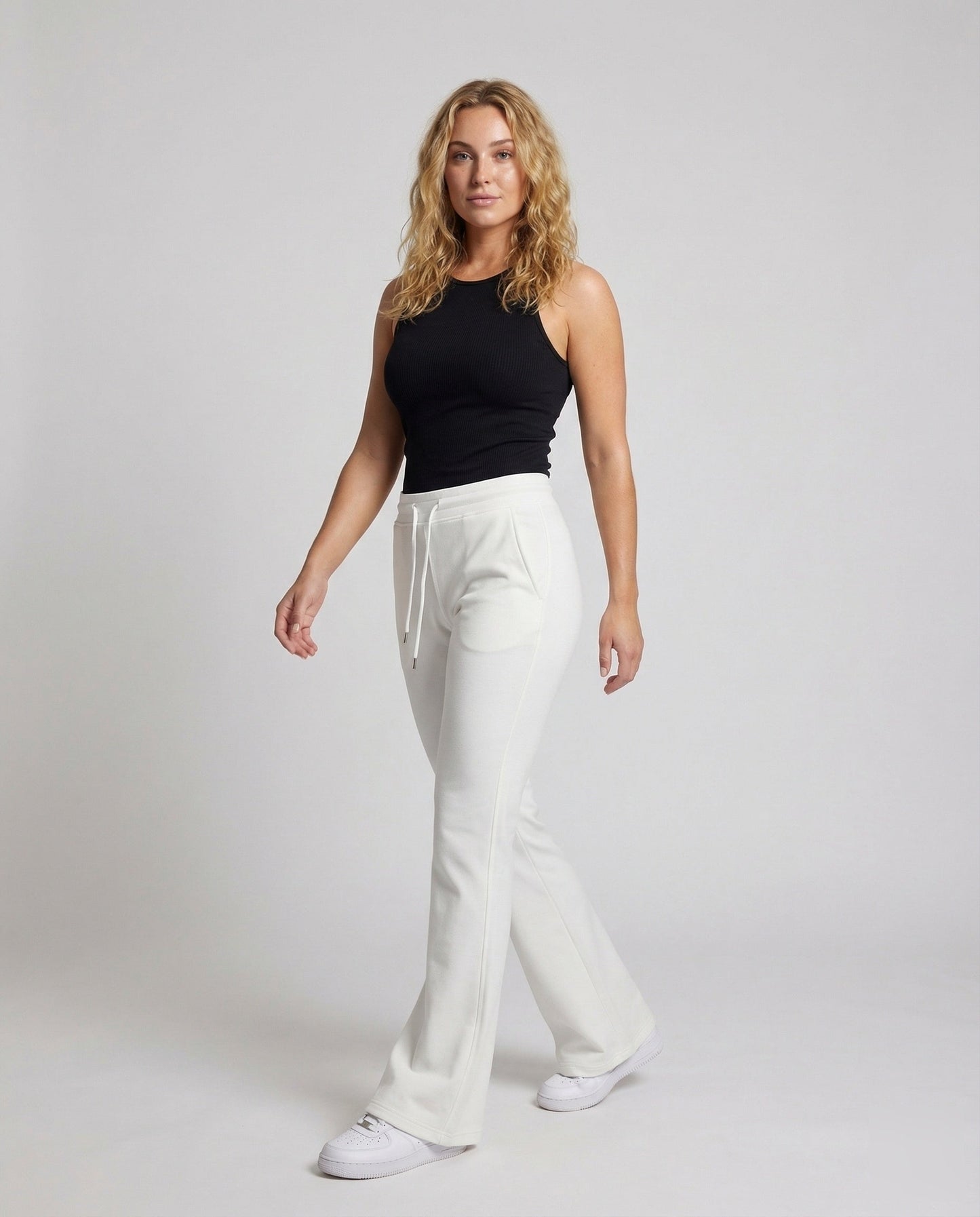 Damen Loungehose Formend Mittelnaht Schwarz - Eveloria
