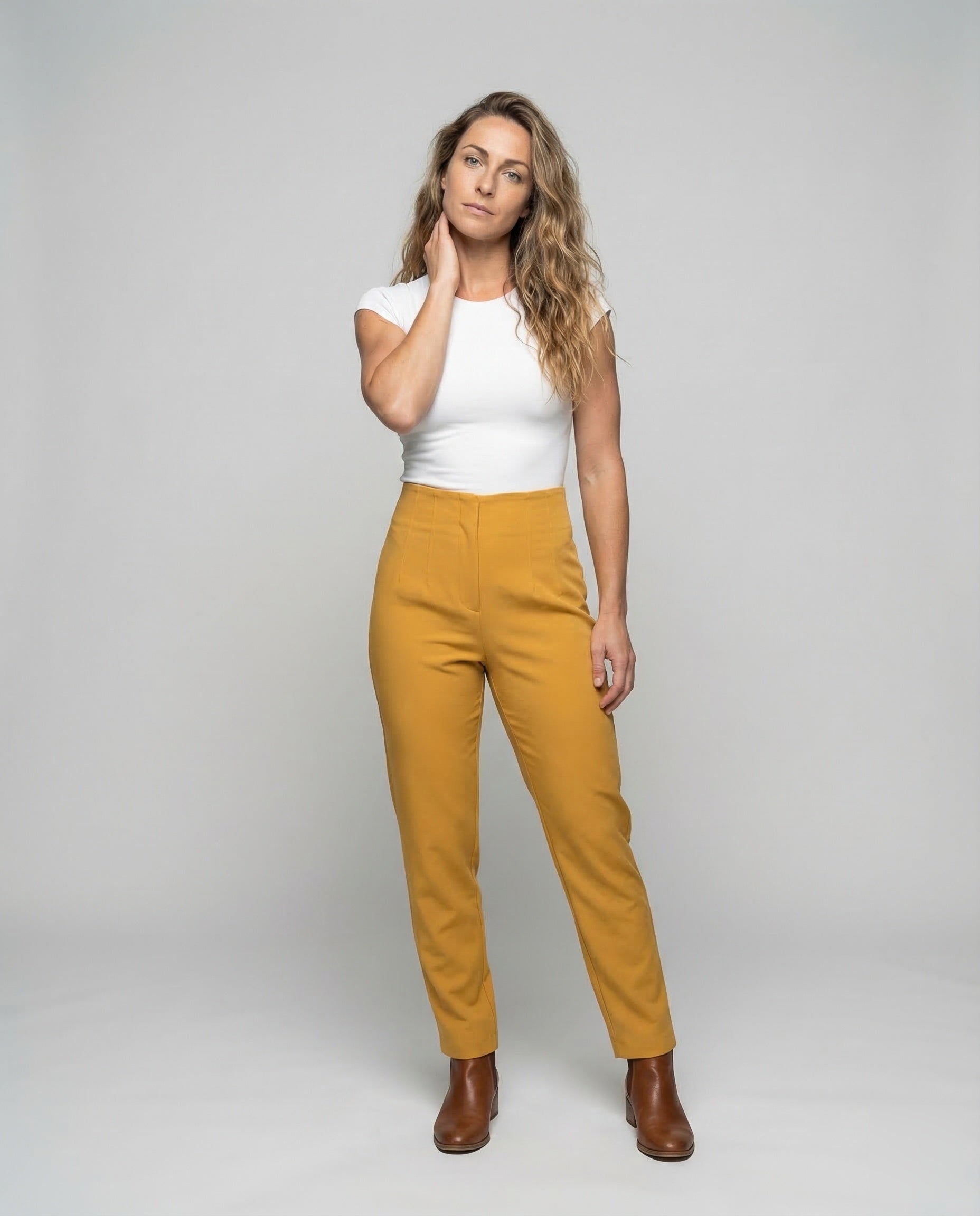 Damen Stoffhose Schmal Zulaufend Formend Schwarz - Eveloria