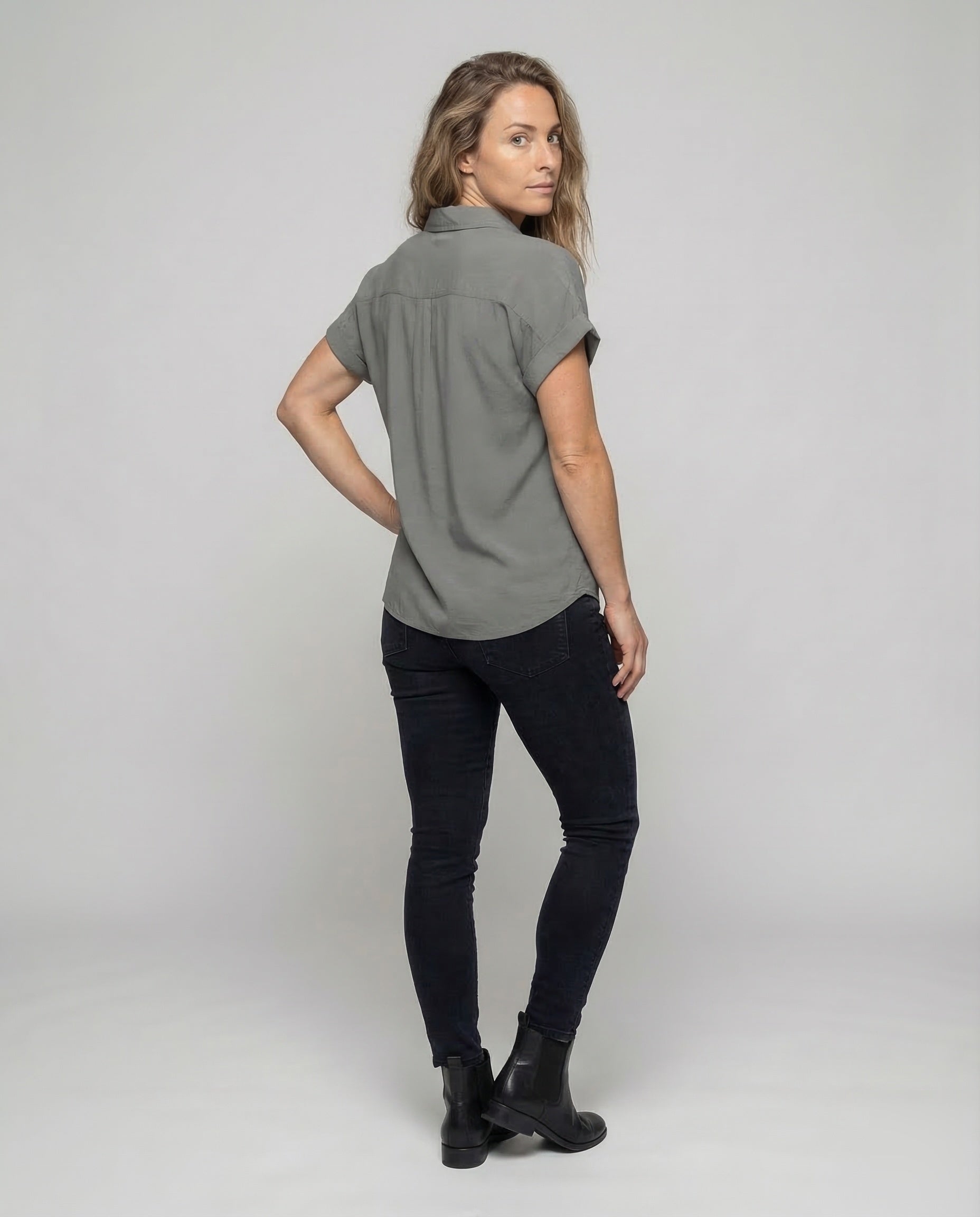Product 15540694253898 - back_view