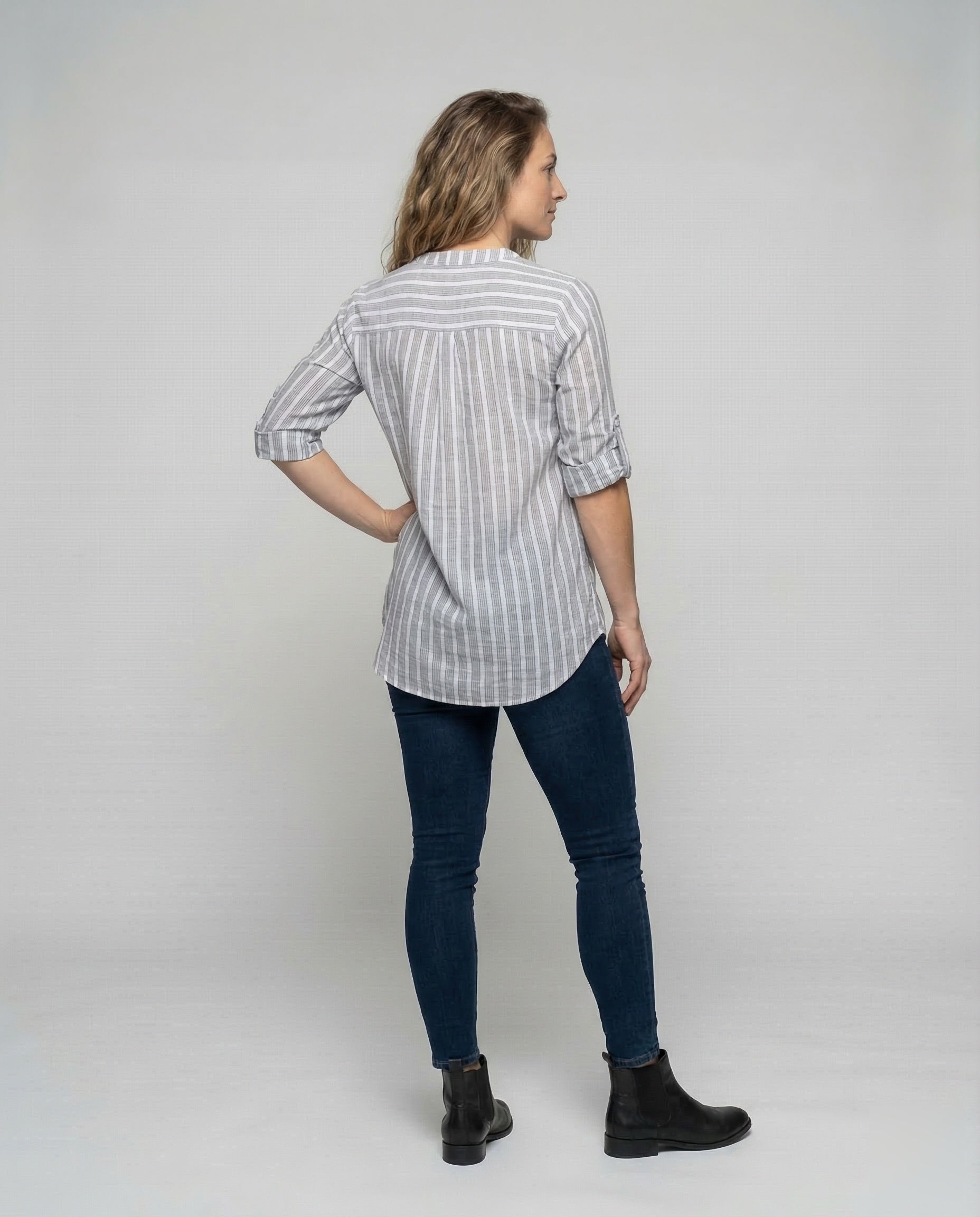 Product 15540694581578 - back_view