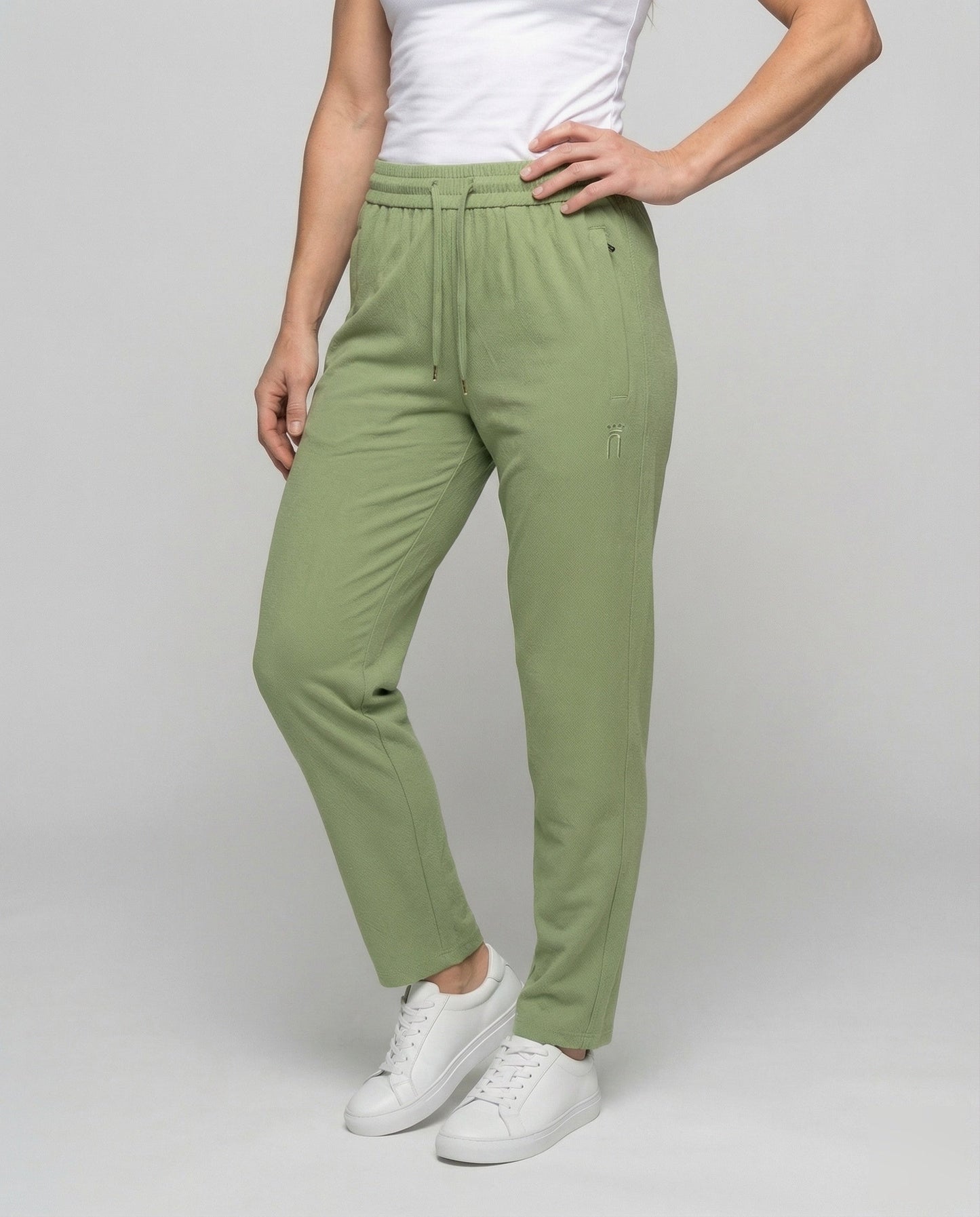 Product 15540701102410 - lower_body