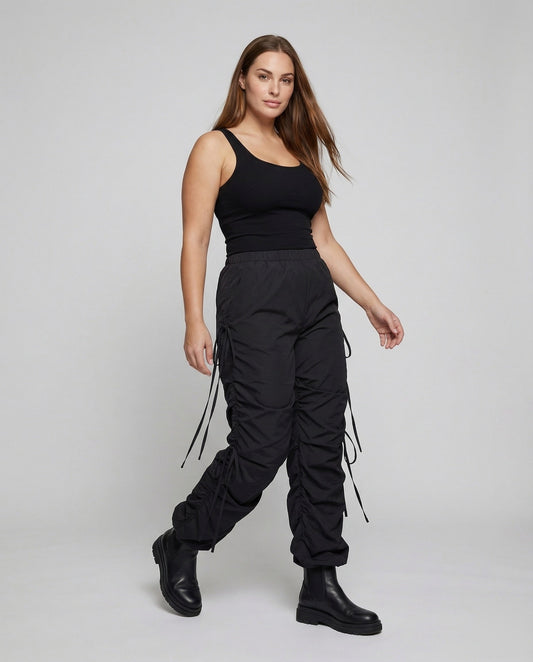 Damen Geraffte Kordelhose mit Bindebändern Schwarz - Eveloria