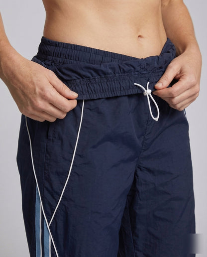 Product 15540722893130 - close_up_detail