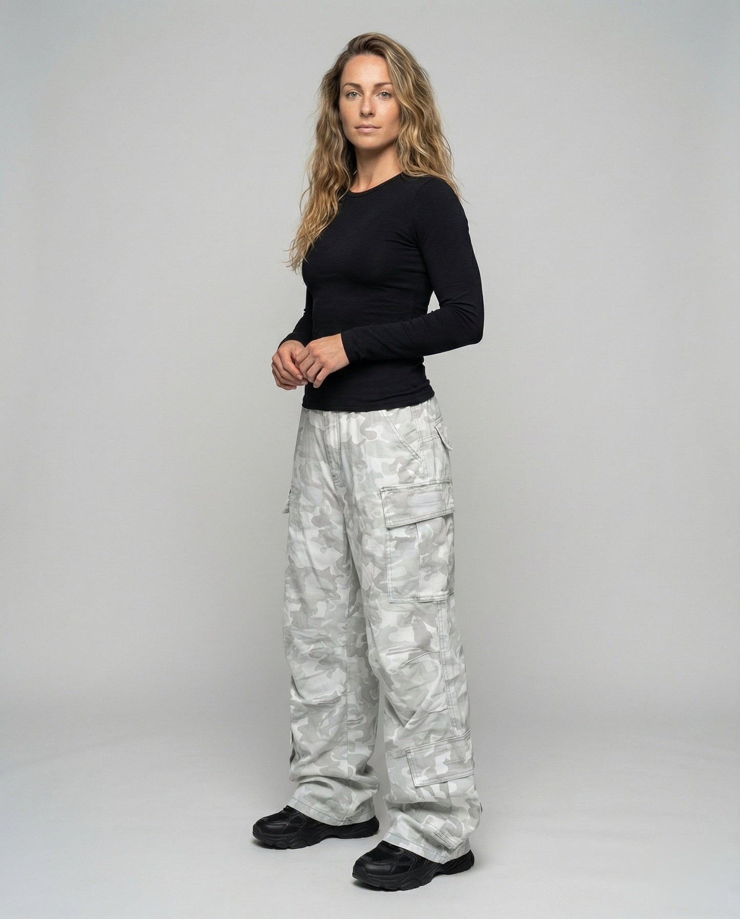 Unisex Cargohose Camouflage-Muster wird zu:
Unisex Camouflage - Eveloria