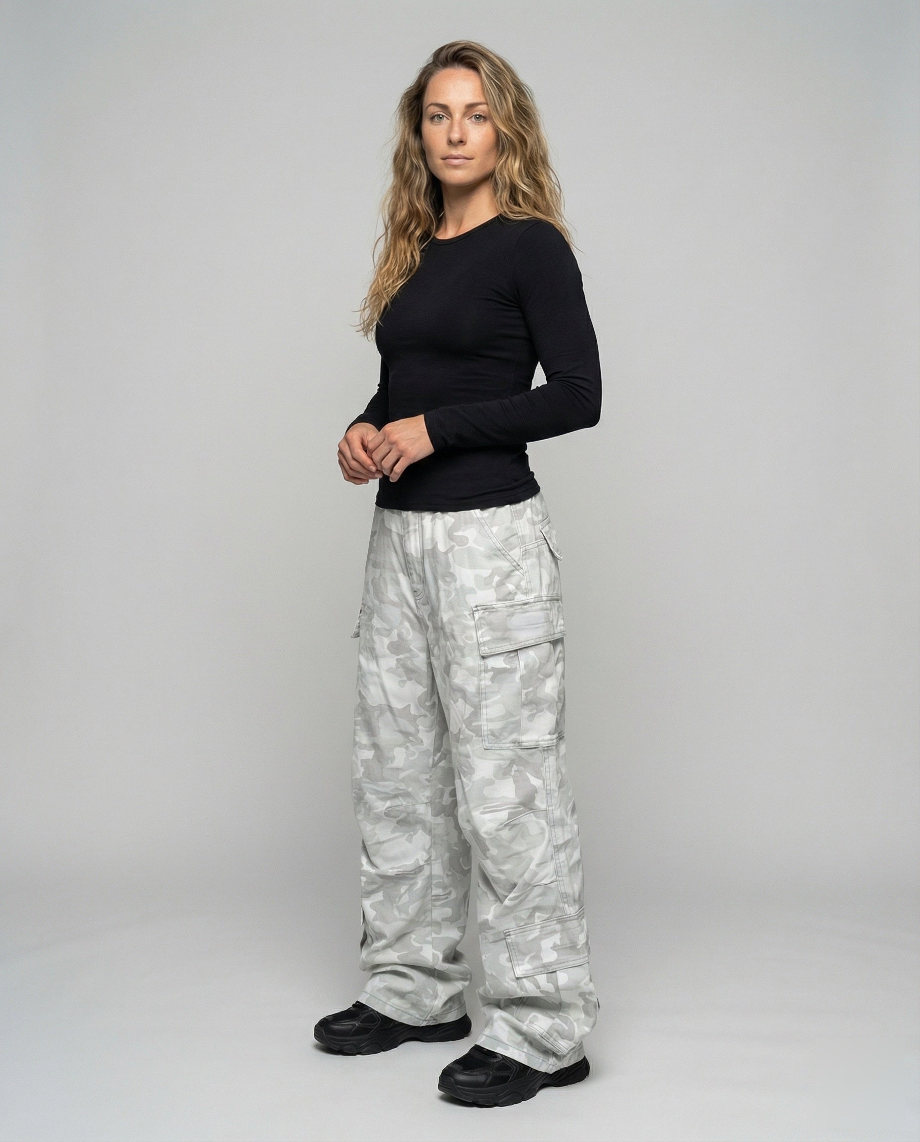 Unisex Cargohose Camouflage-Muster wird zu:
Unisex Camouflage - Eveloria