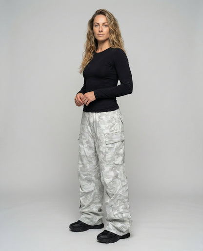 Unisex Cargohose Camouflage-Muster wird zu:
Unisex Camouflage - Eveloria