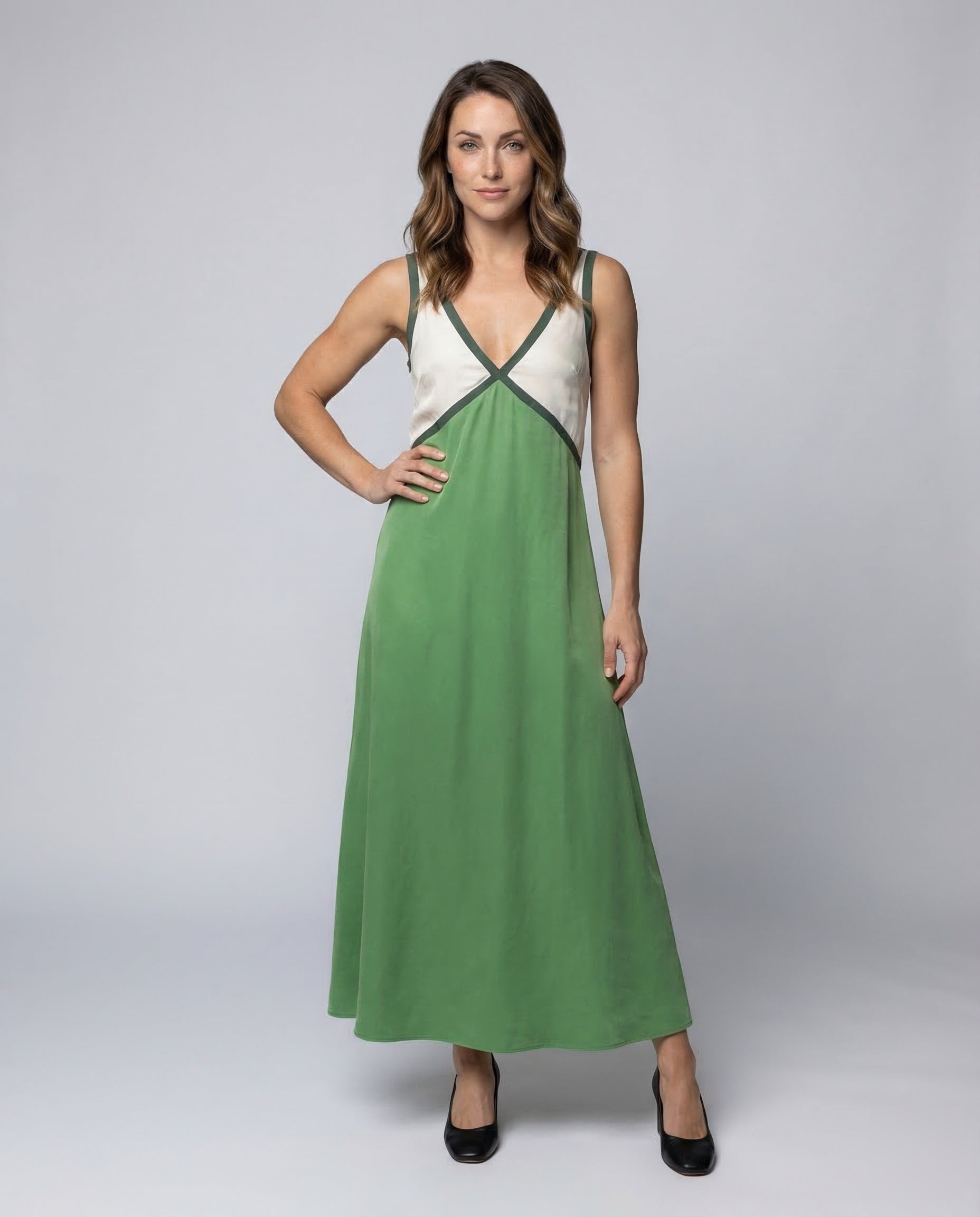Damen Maxikleid Satin Bicolor Empire-Schnitt - Eveloria