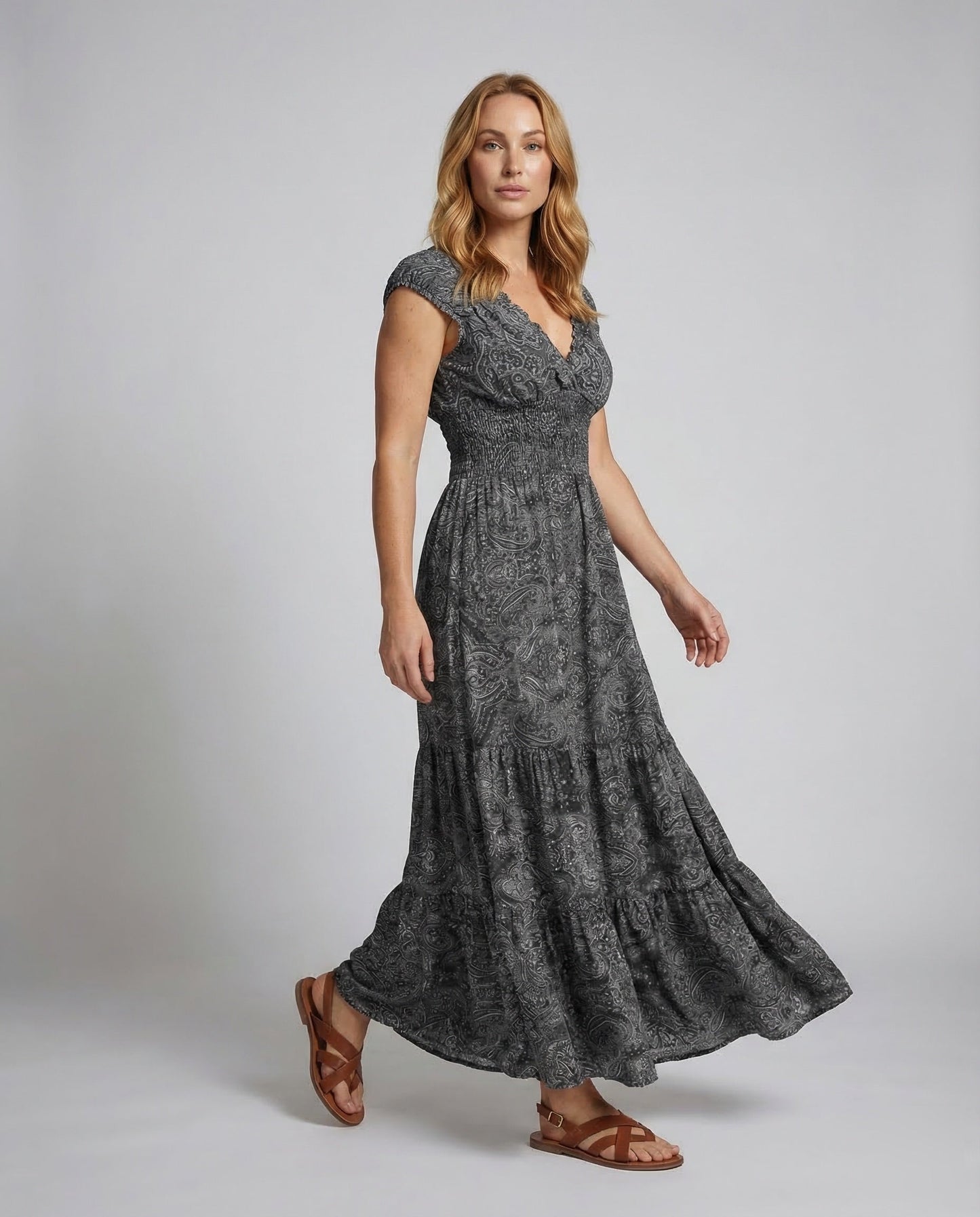Damen Maxikleid Kappenärmel Volantrock Boho-Stil - Eveloria