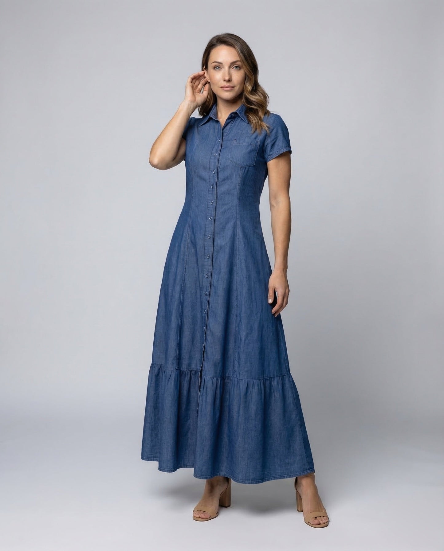 Damen Maxikleid mit Hemdblusenkragen und Stufenvolant - Eveloria