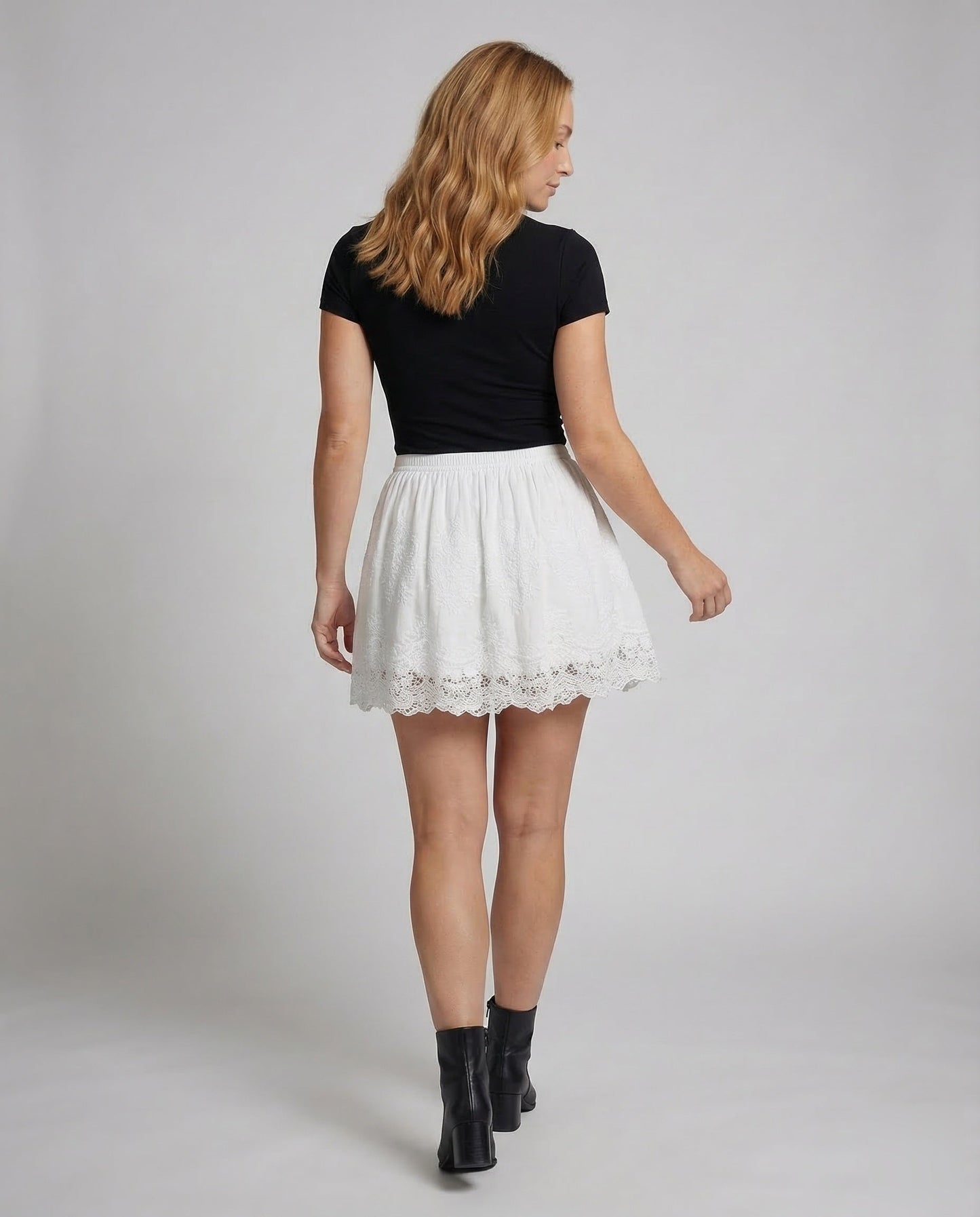 Product 15546775175498 - back_view