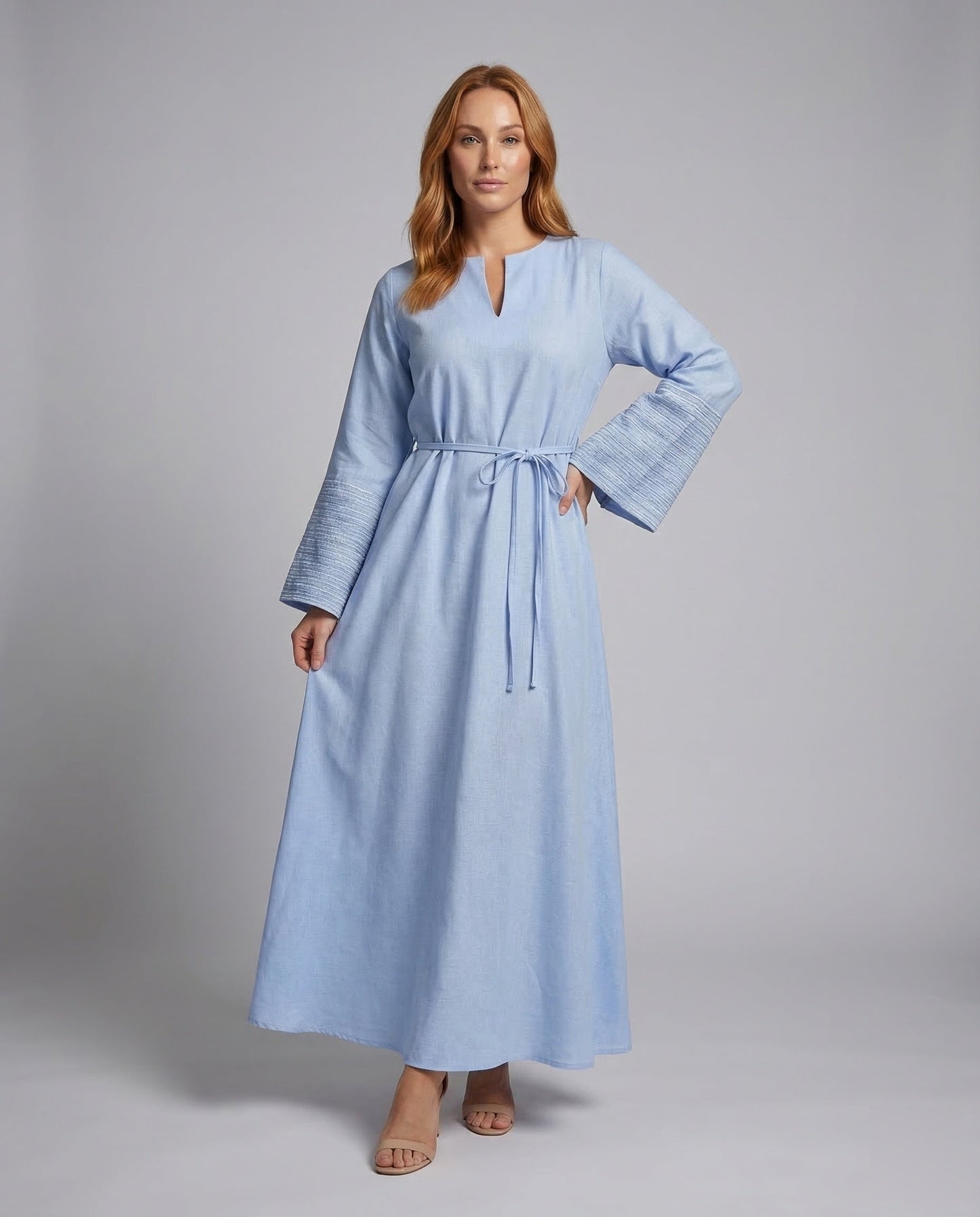 Elegante Damen Abaya mit Glockenärmeln und Taillengürtel - Eveloria
