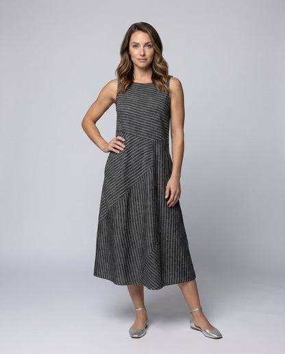 Damen Leinenmix Midikleid mit Diagonale Nahtpaneele - Eveloria