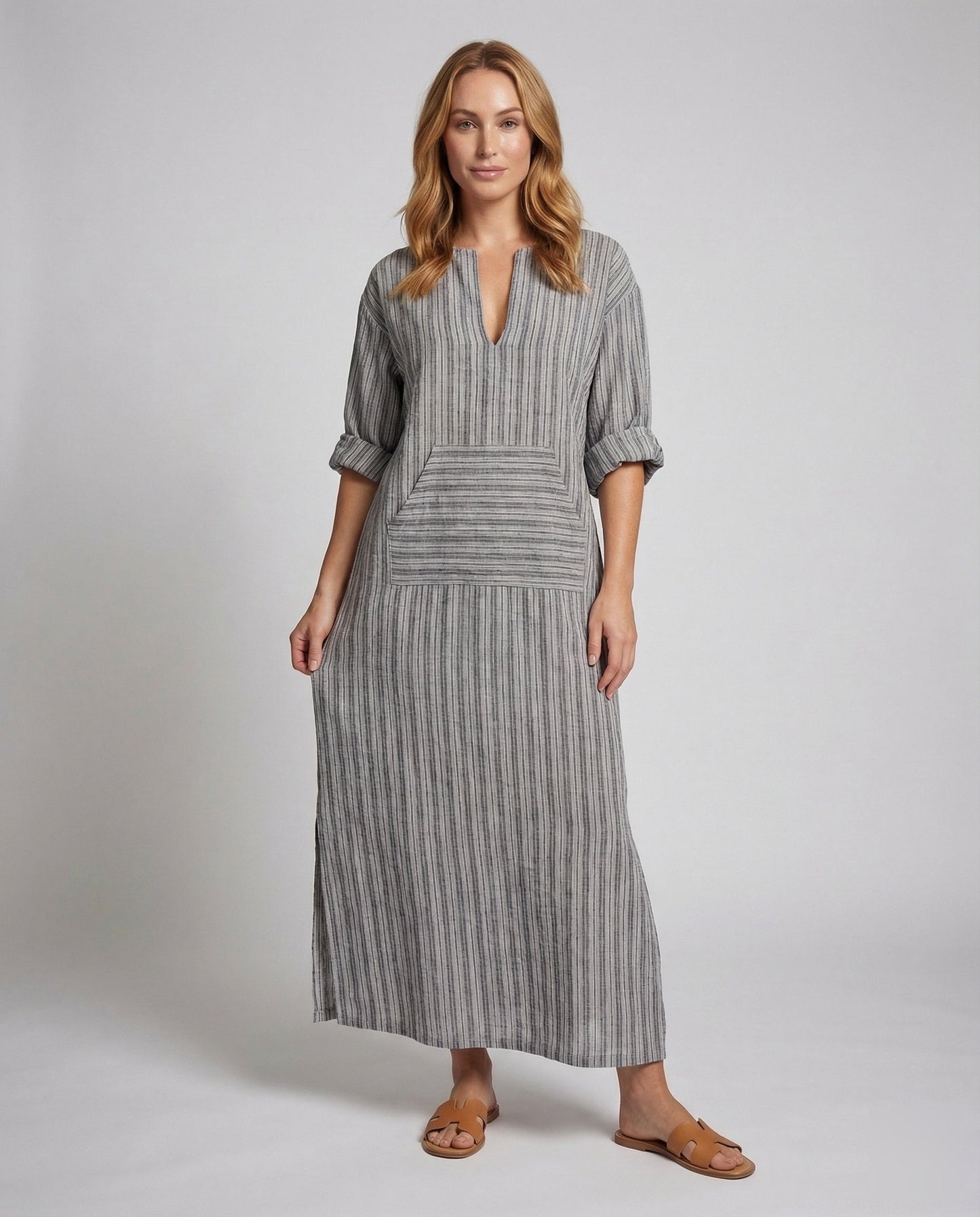 Damen Maxikleid aus Leinen mit Kängurutasche und V-Ausschnitt - Eveloria