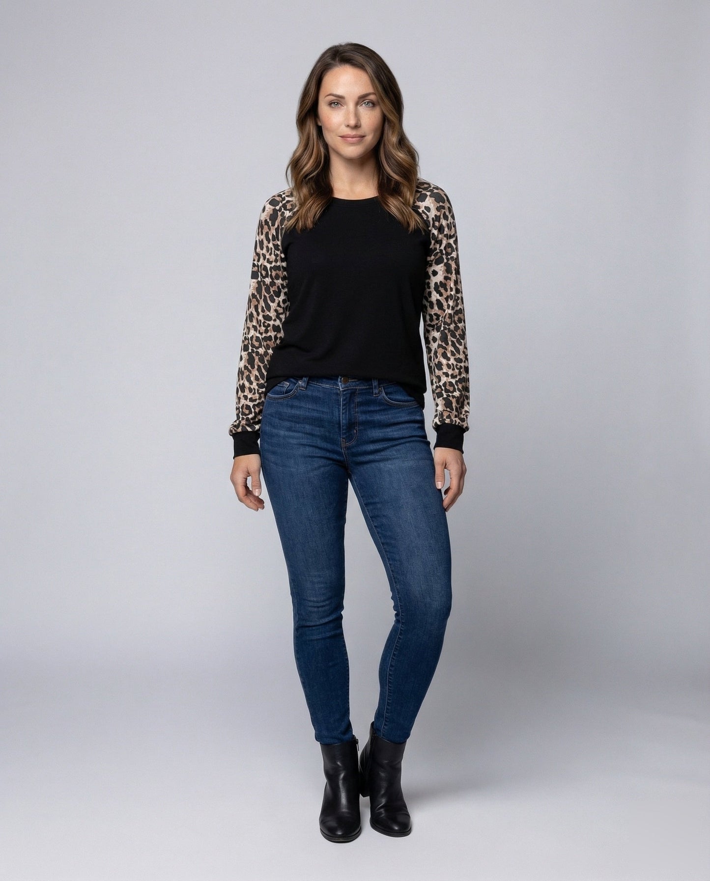 Damen Langarmshirt Leopardenmuster Ärmel - Eveloria