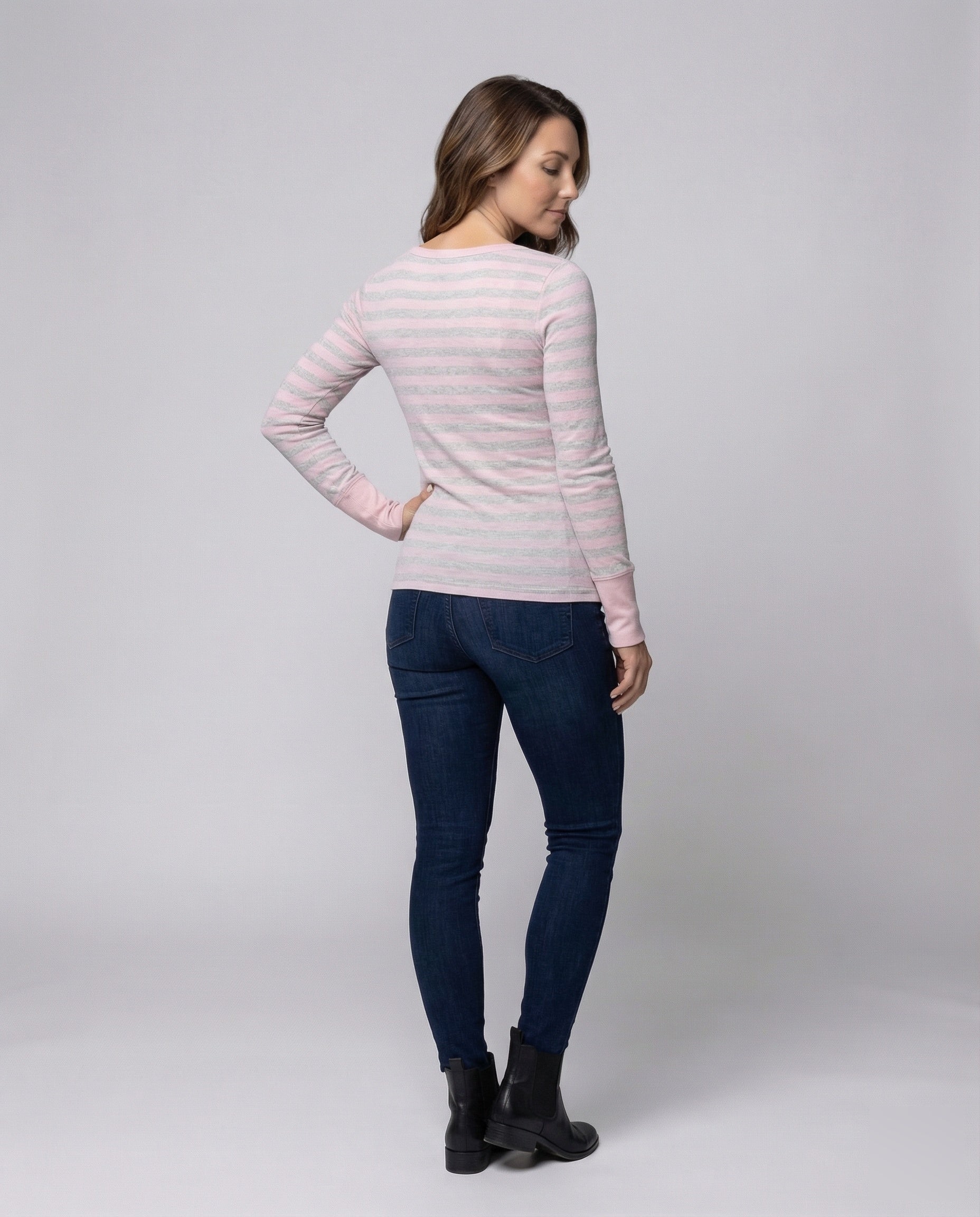 Product 15546906607946 - back_view