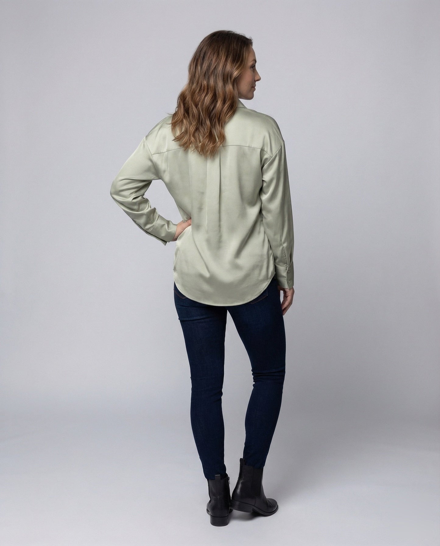 Product 15546908082506 - back_view