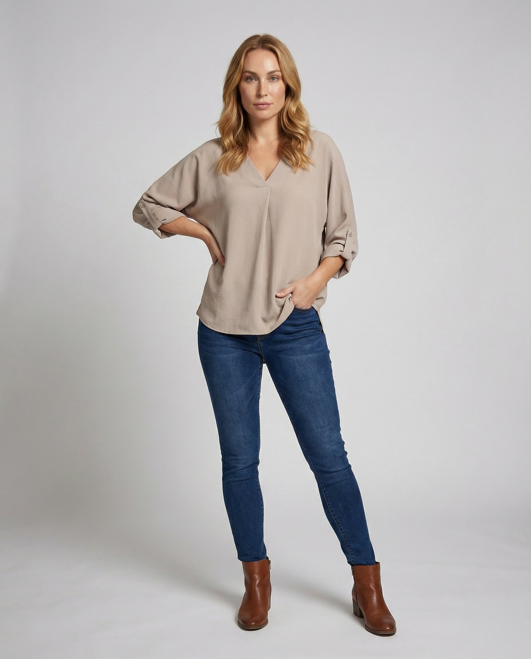 Damen Bluse V-Ausschnitt Kellerfalte - Eveloria