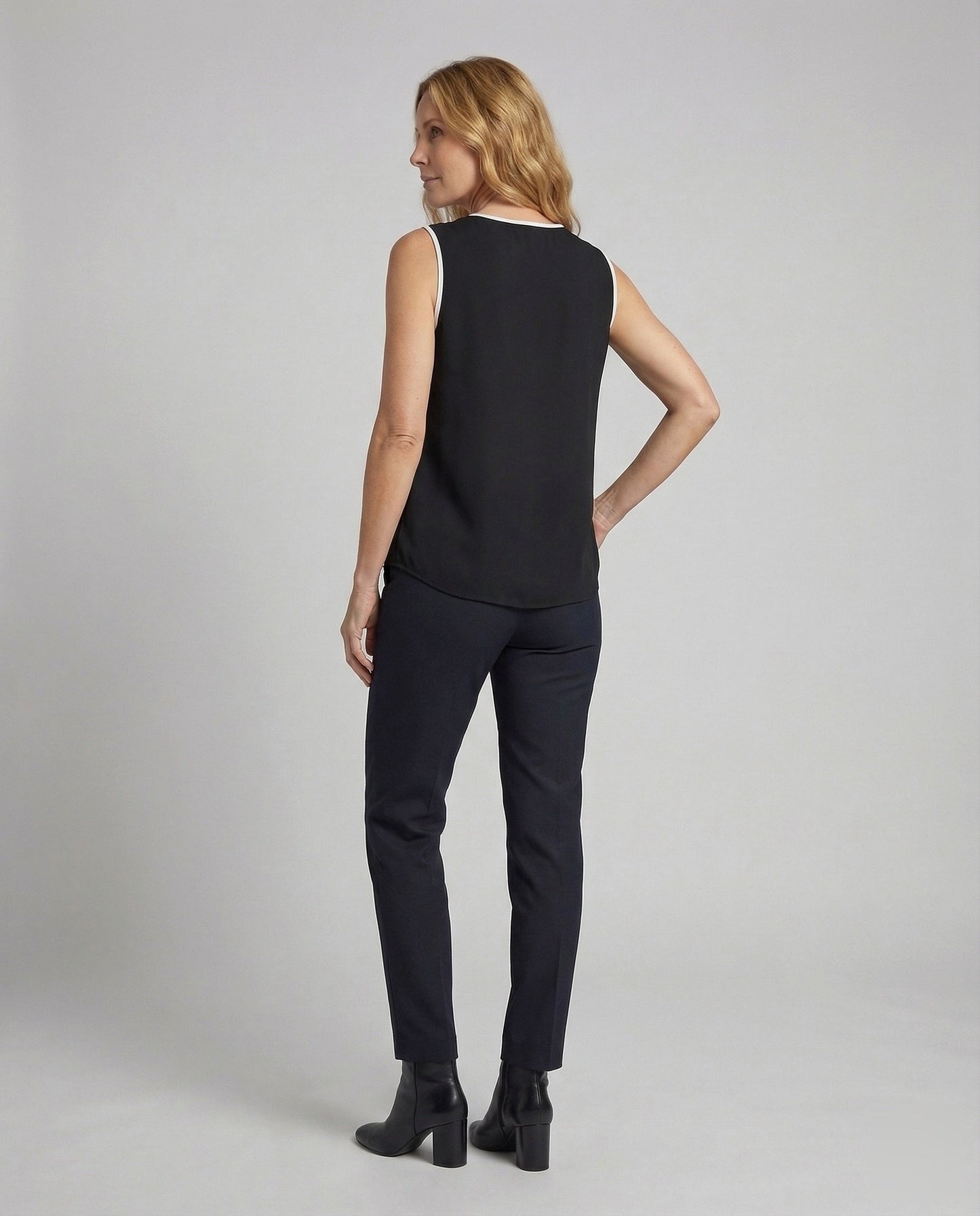 Product 15548825829706 - back_view