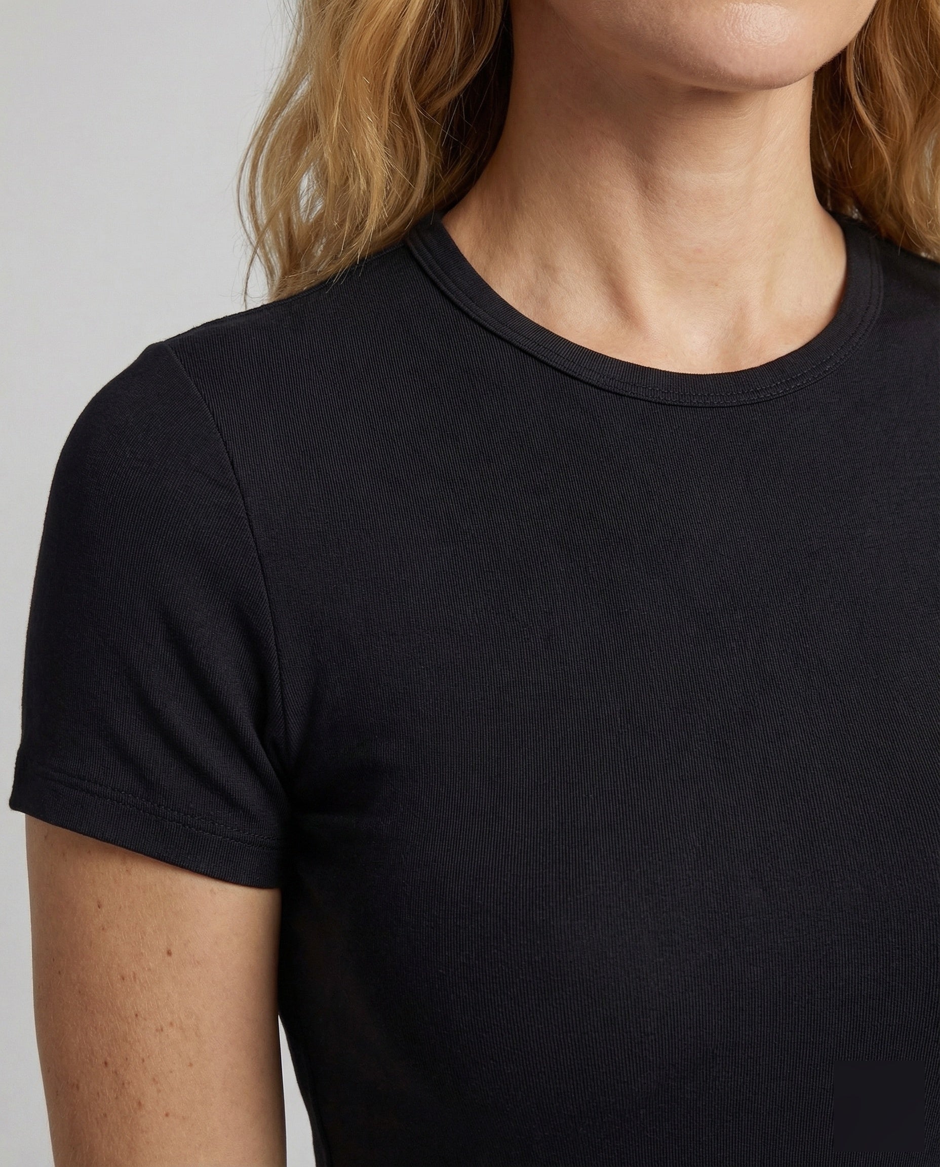 Product 15548832514378 - close_up_detail