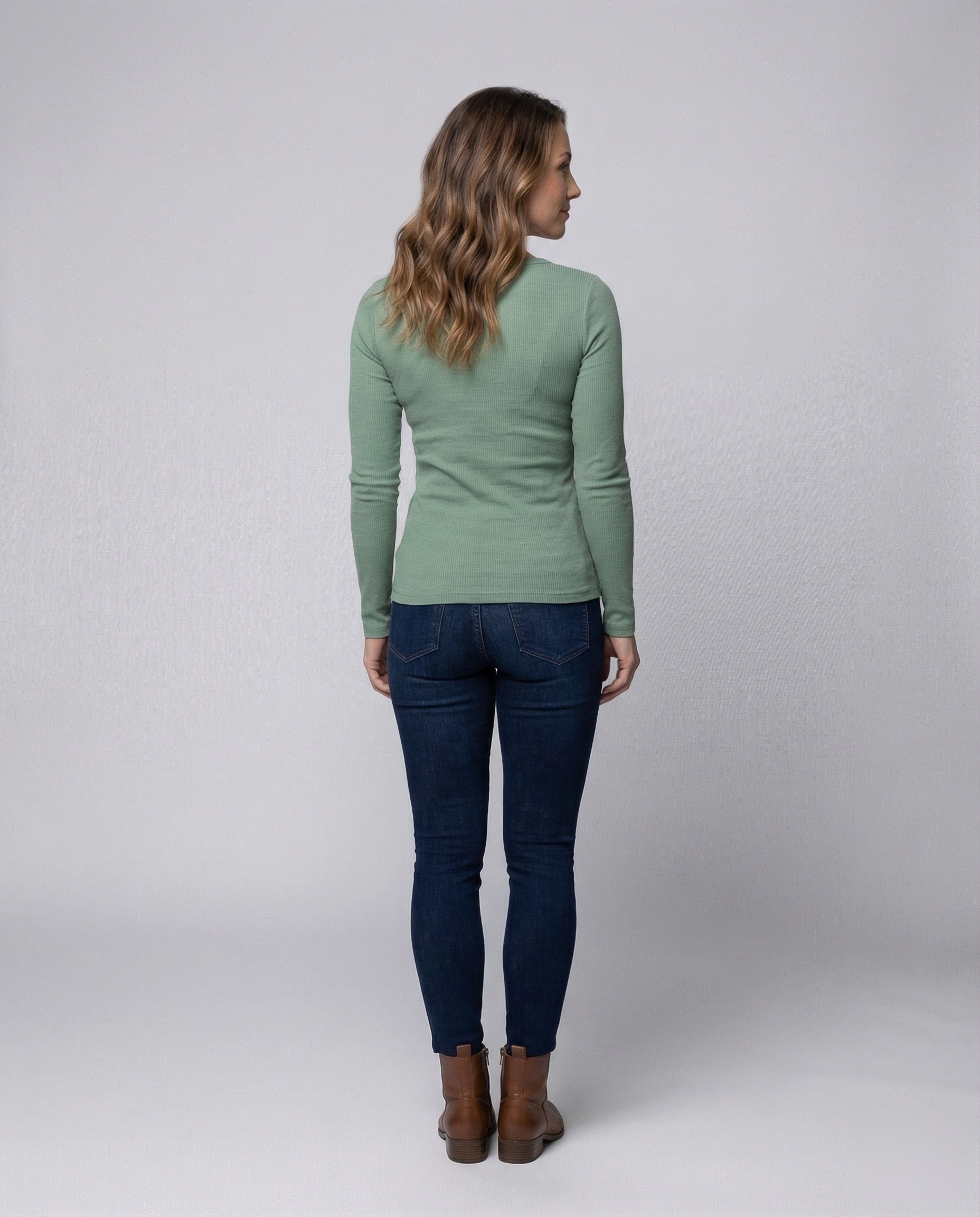 Product 15548834513226 - back_view