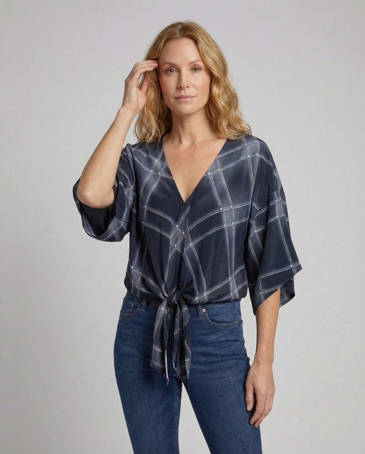 Product 15548836479306 - upper_body