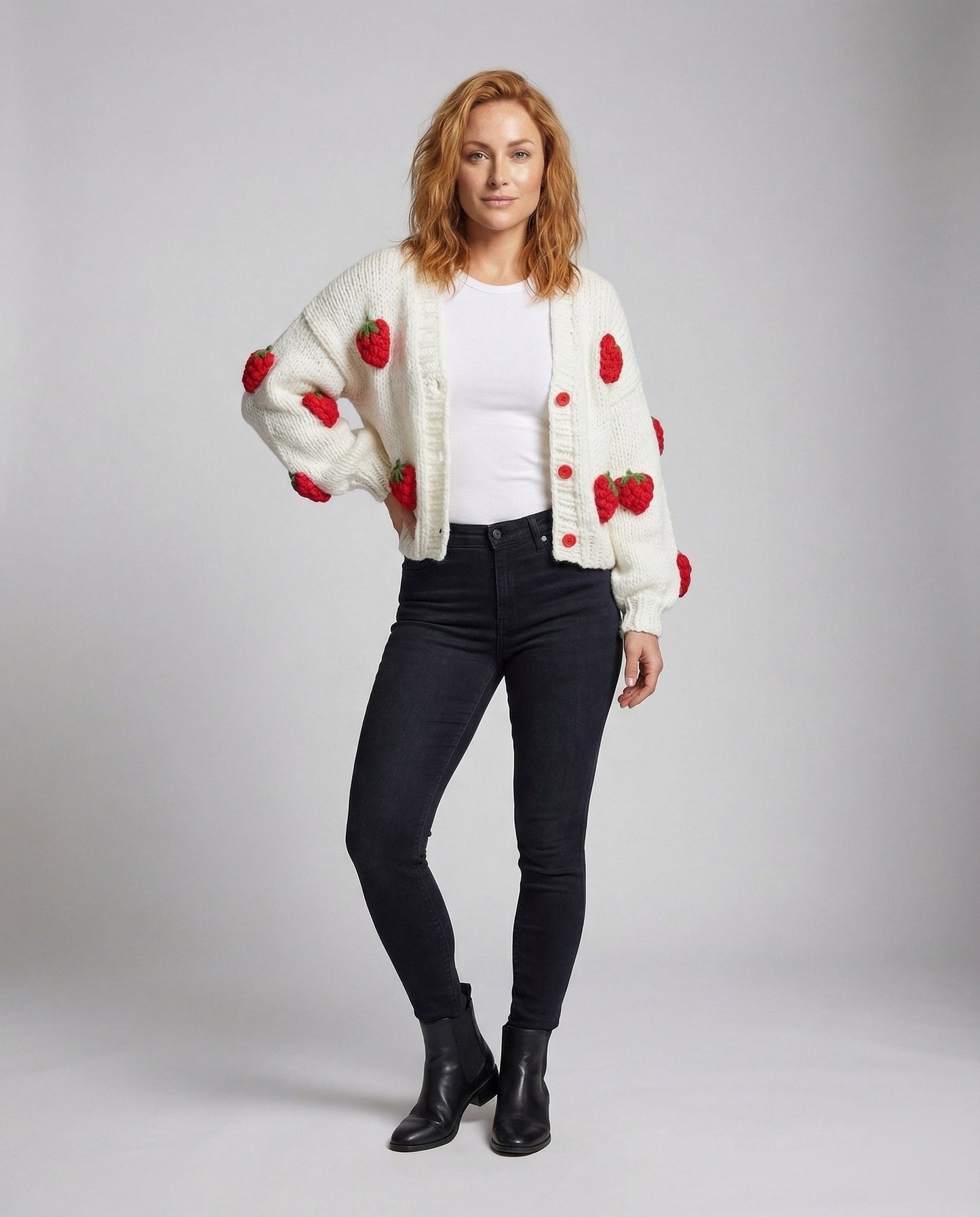 Damen Strickjacke Handgestrickt Erdbeer-Farbe - Eveloria